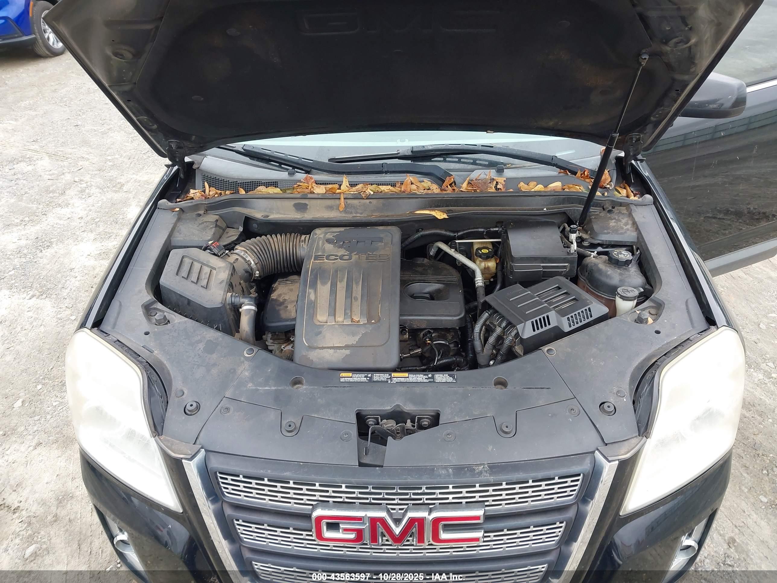 GMC TERRAIN image 10
