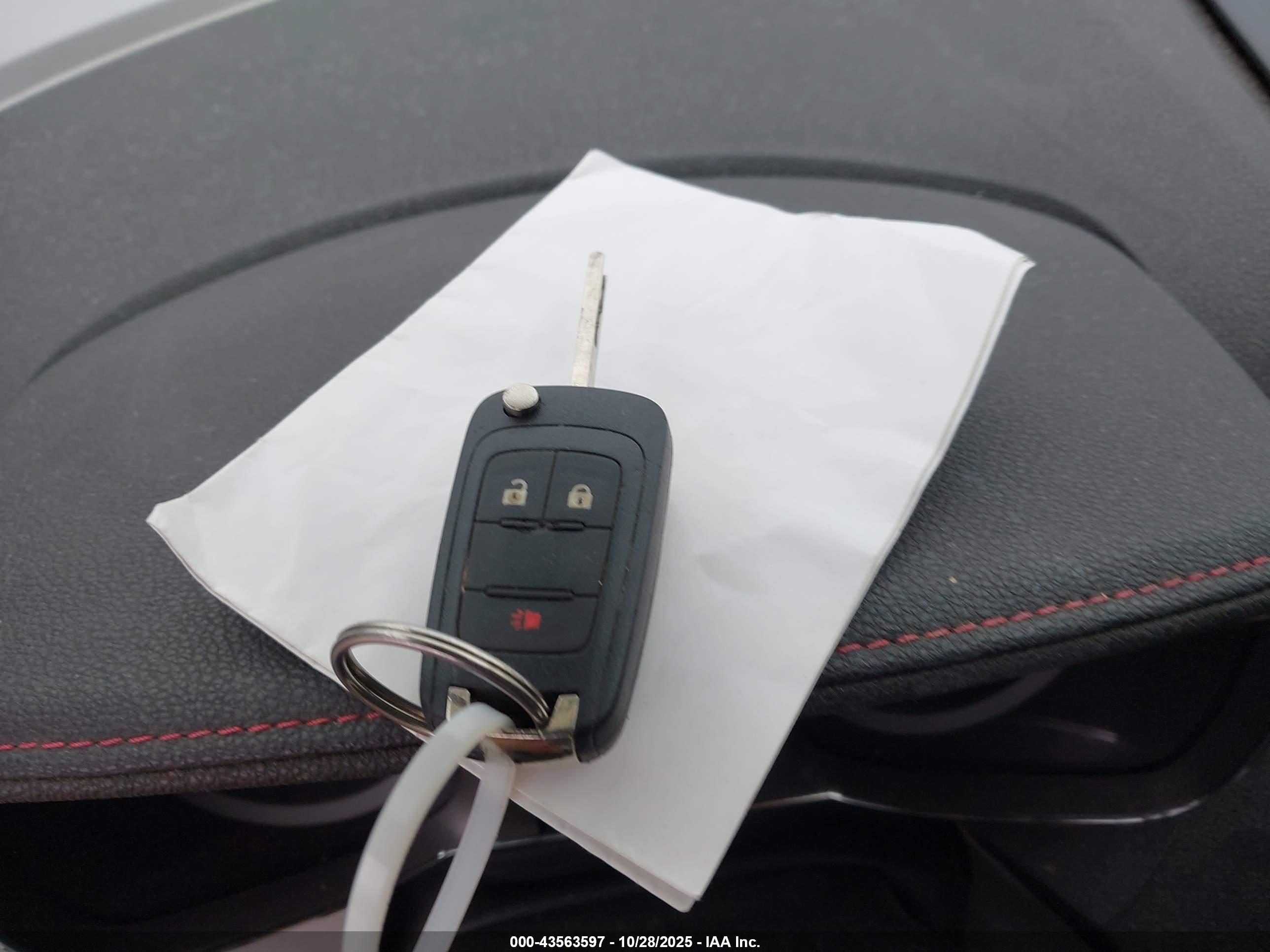 GMC TERRAIN image 11