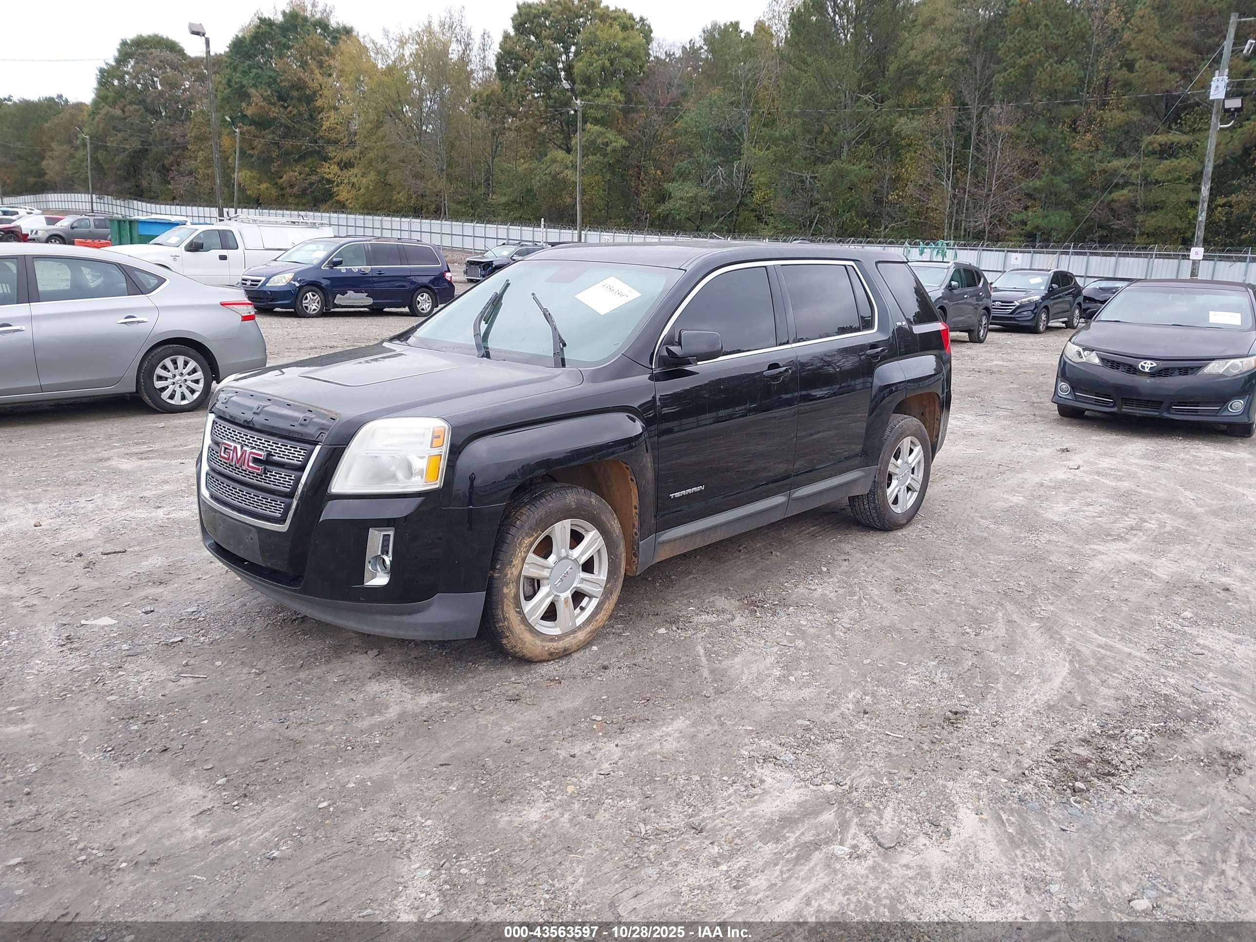 GMC TERRAIN image 2