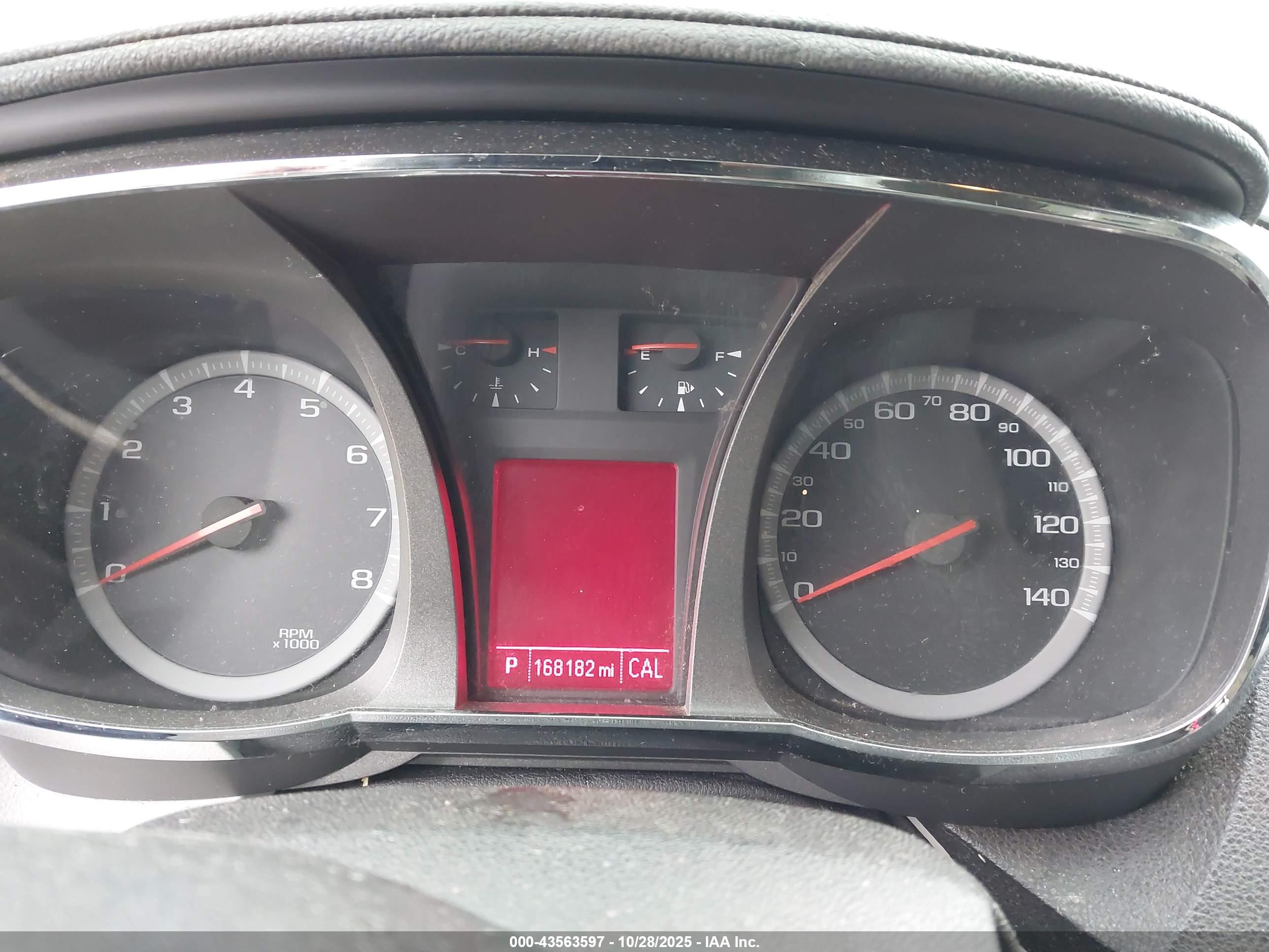 GMC TERRAIN image 7