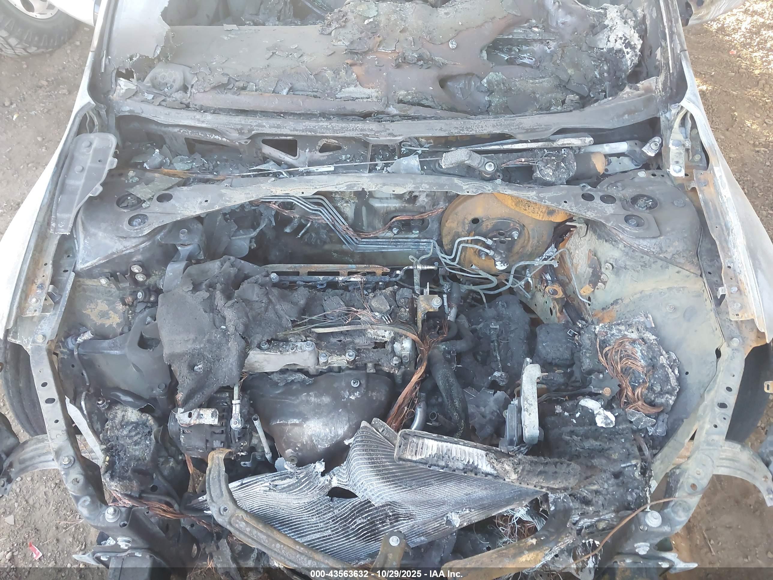 NISSAN ALTIMA image 10