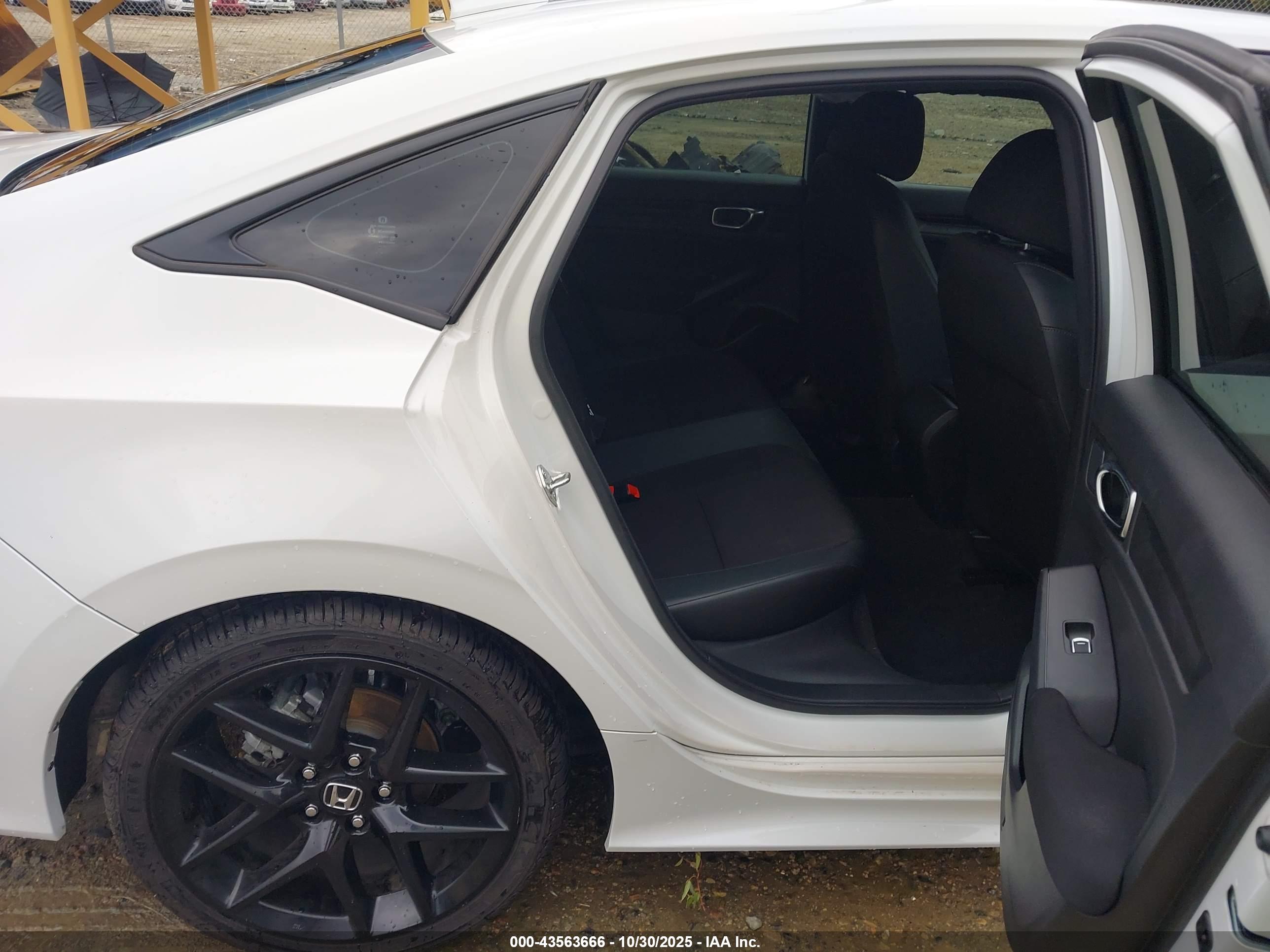 HONDA CIVIC image 8