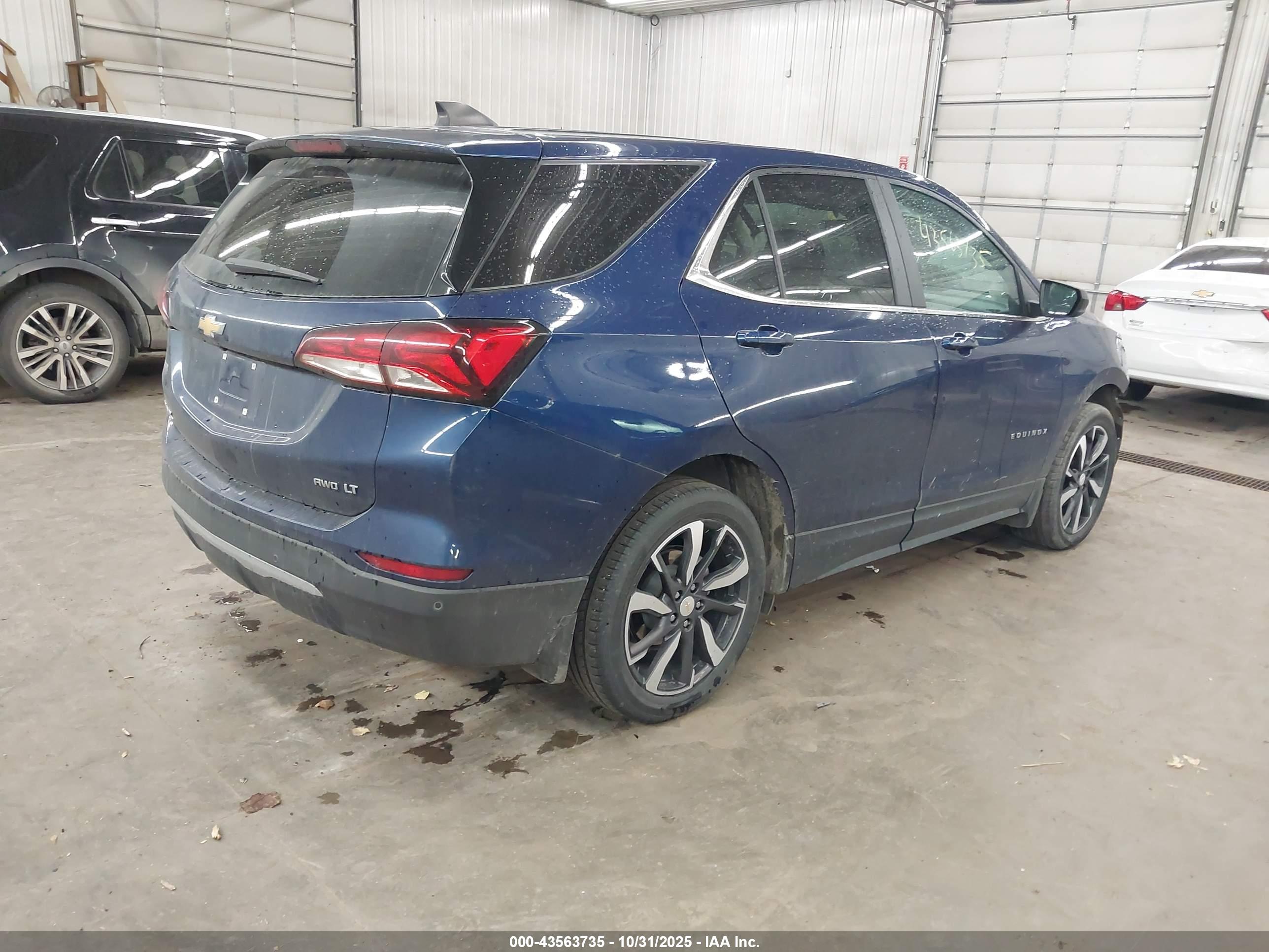 CHEVROLET EQUINOX image 4