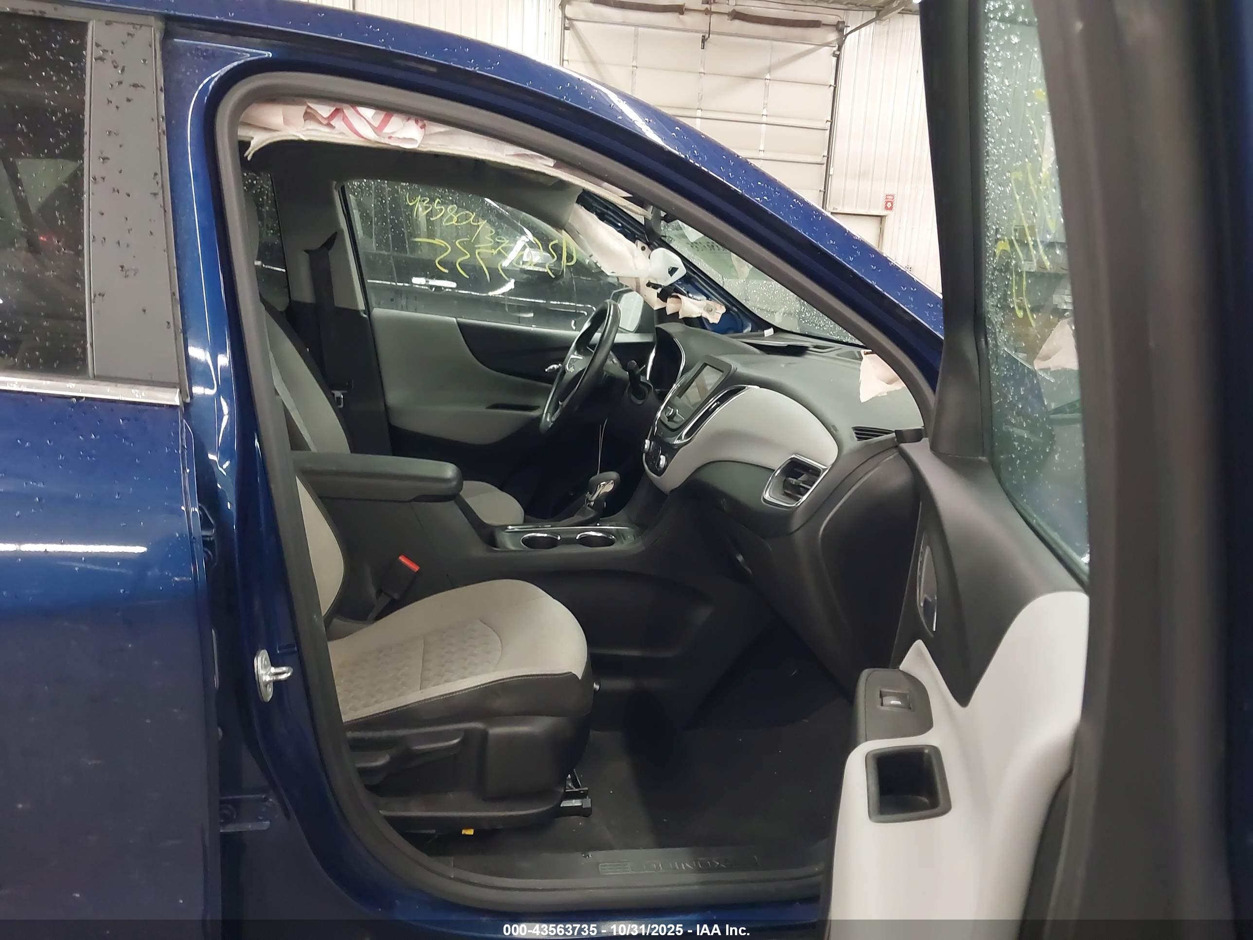 CHEVROLET EQUINOX image 5