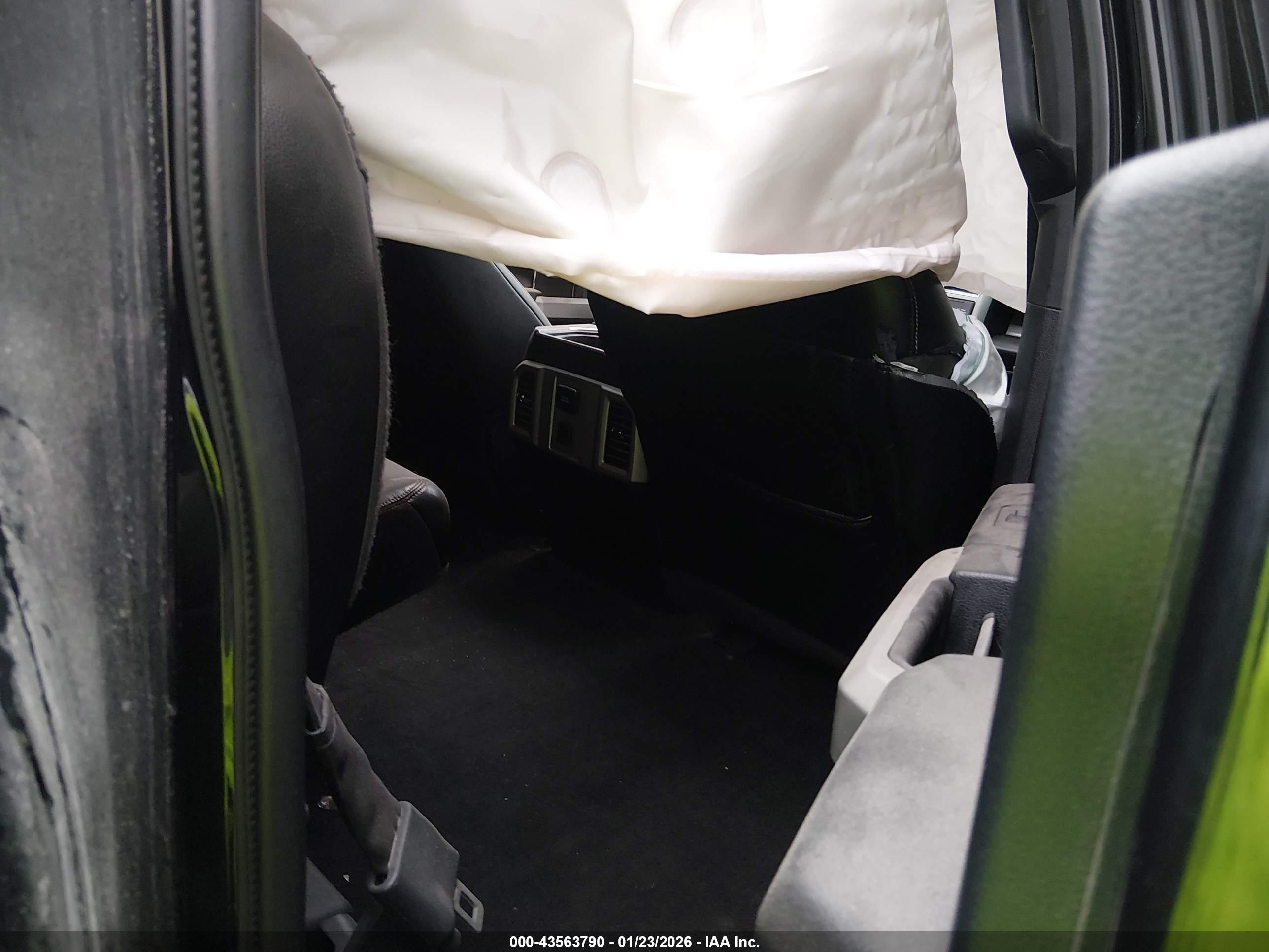 FORD F-150 image 8