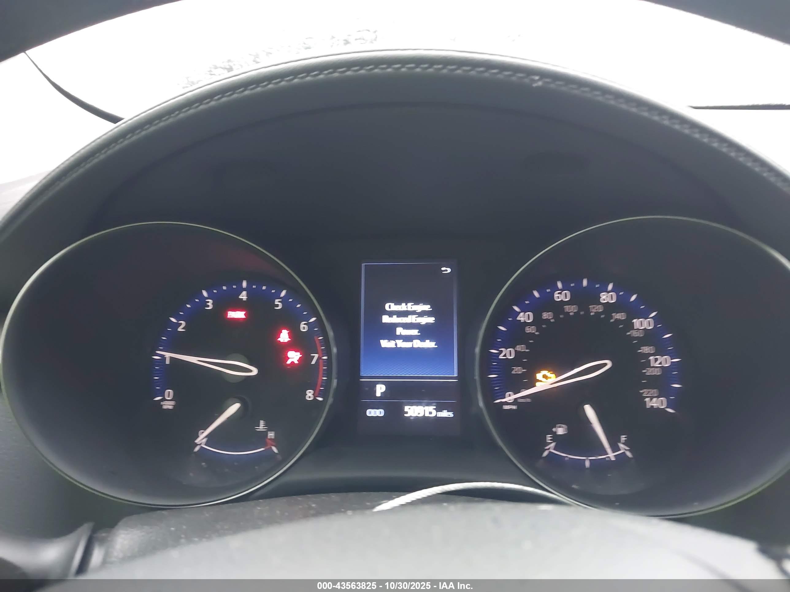 TOYOTA C-HR image 7