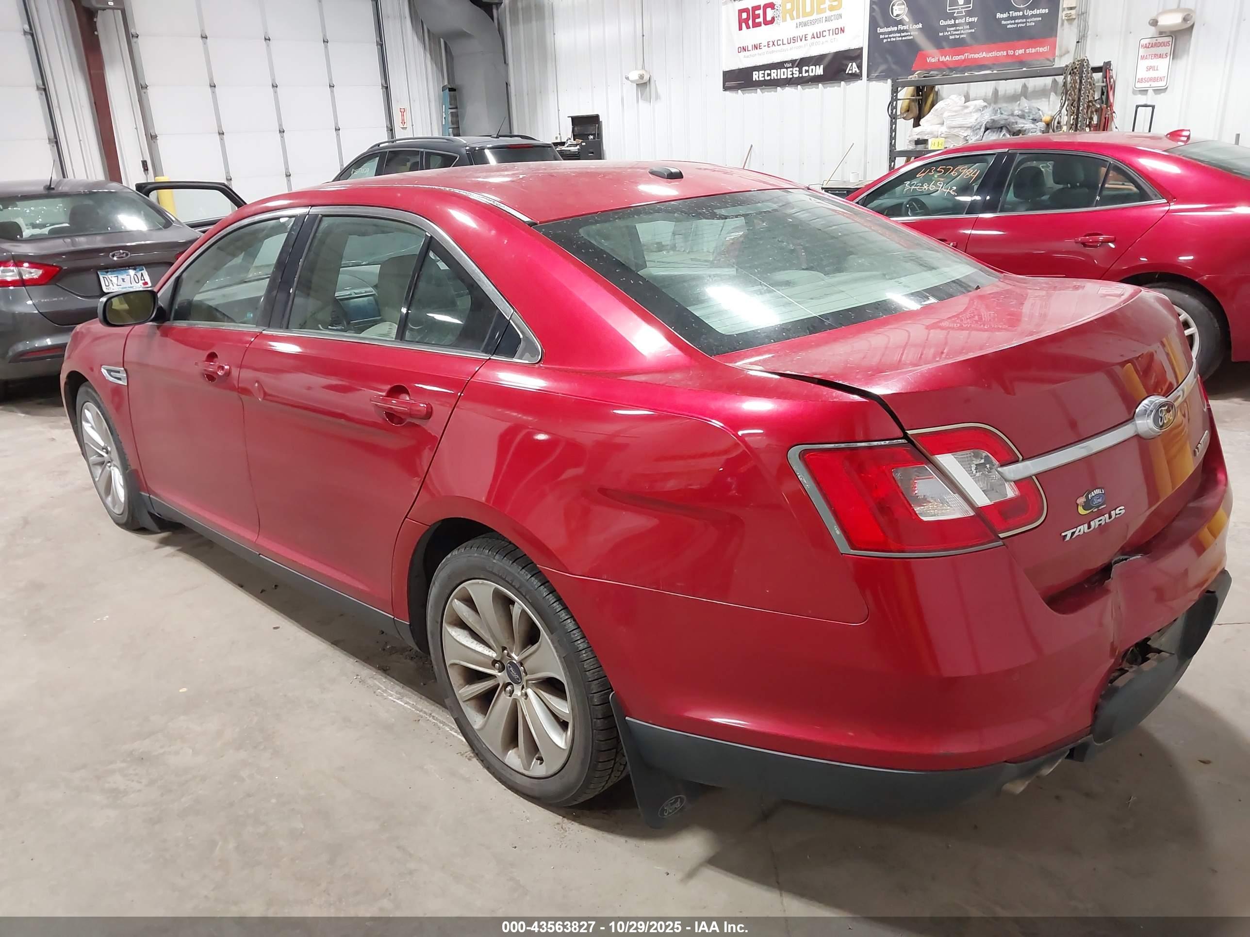 FORD TAURUS image 3