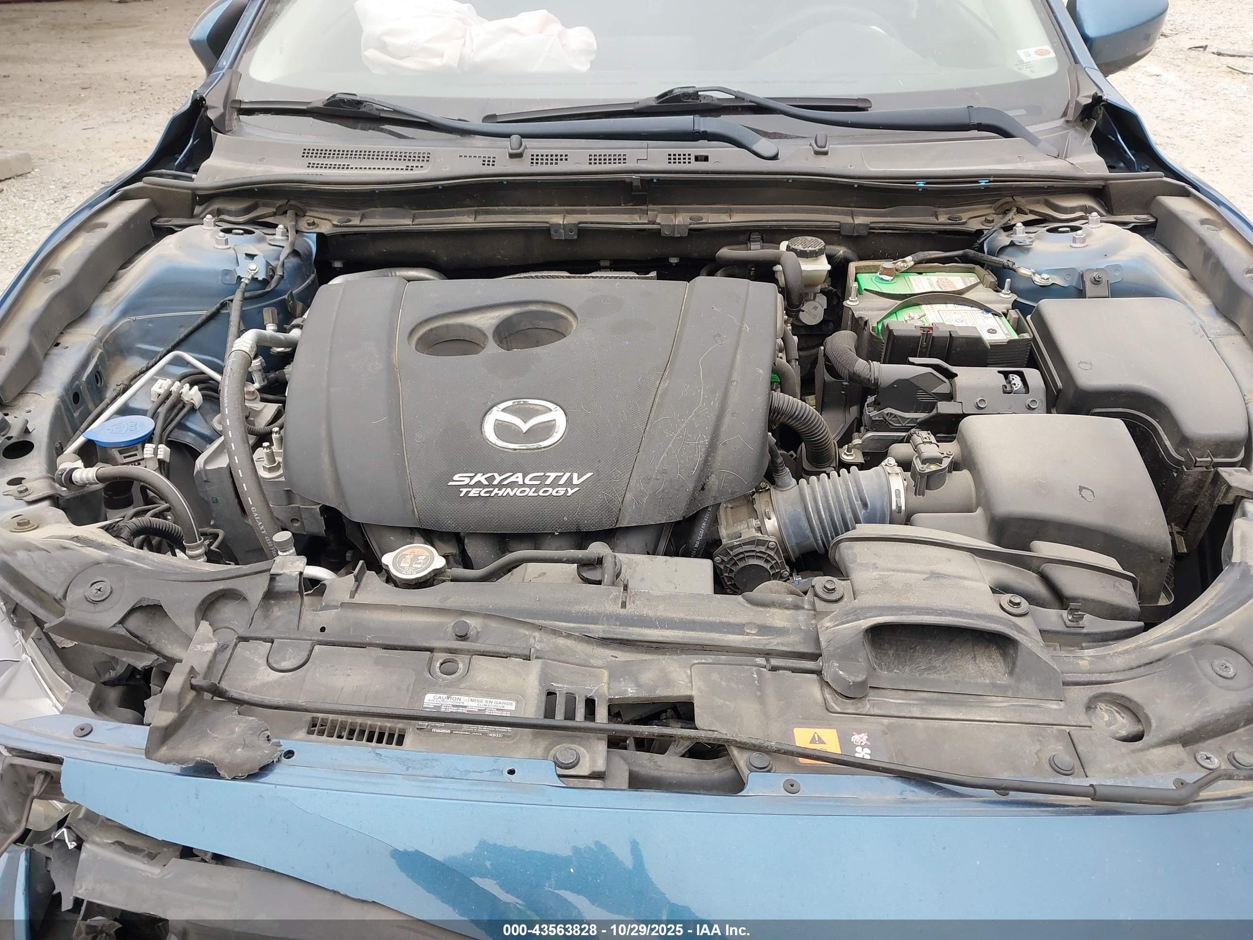 MAZDA MAZDA3 image 10
