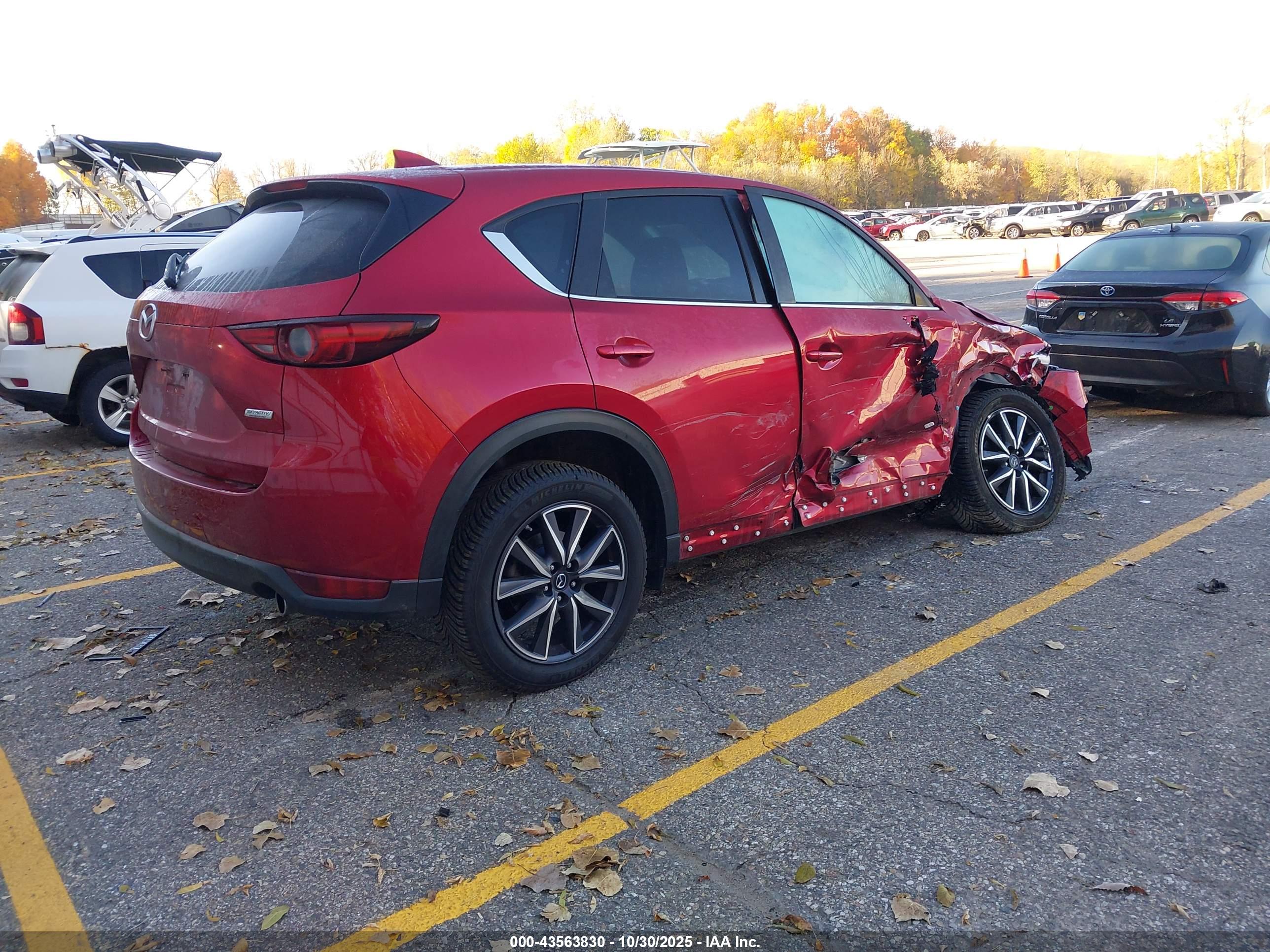 MAZDA CX-5 image 4