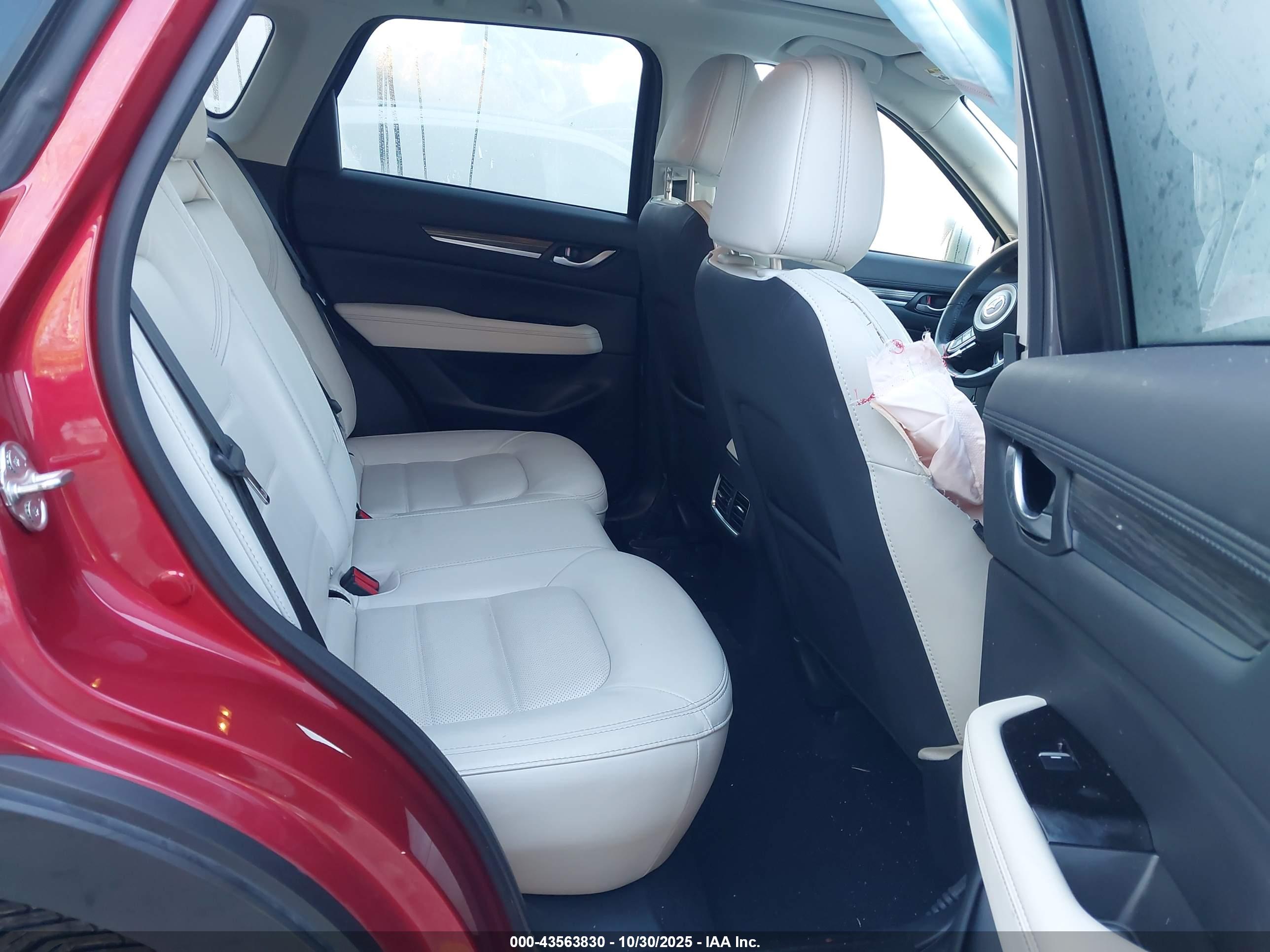 MAZDA CX-5 image 8