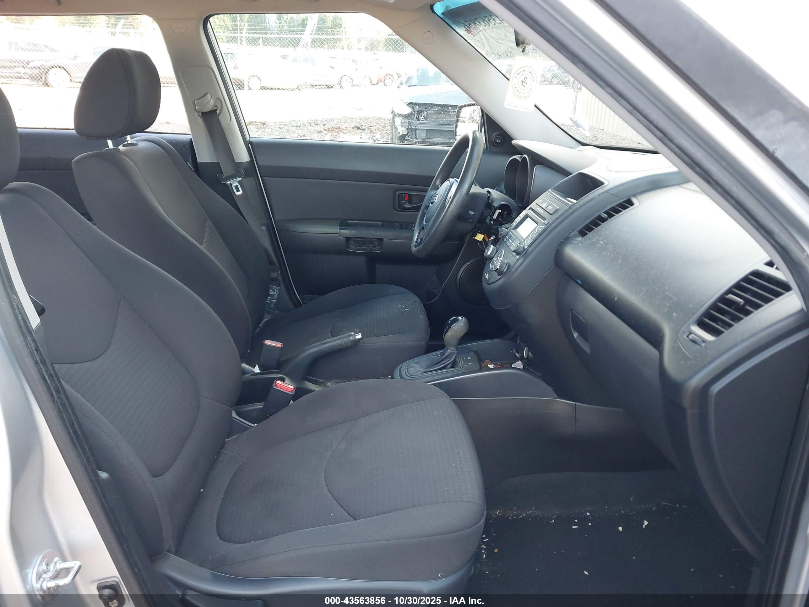 KIA SOUL image 5