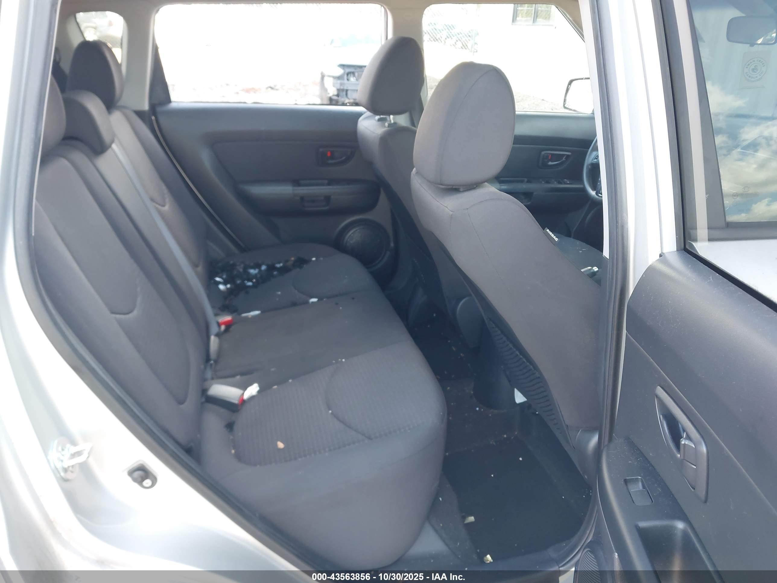 KIA SOUL image 8
