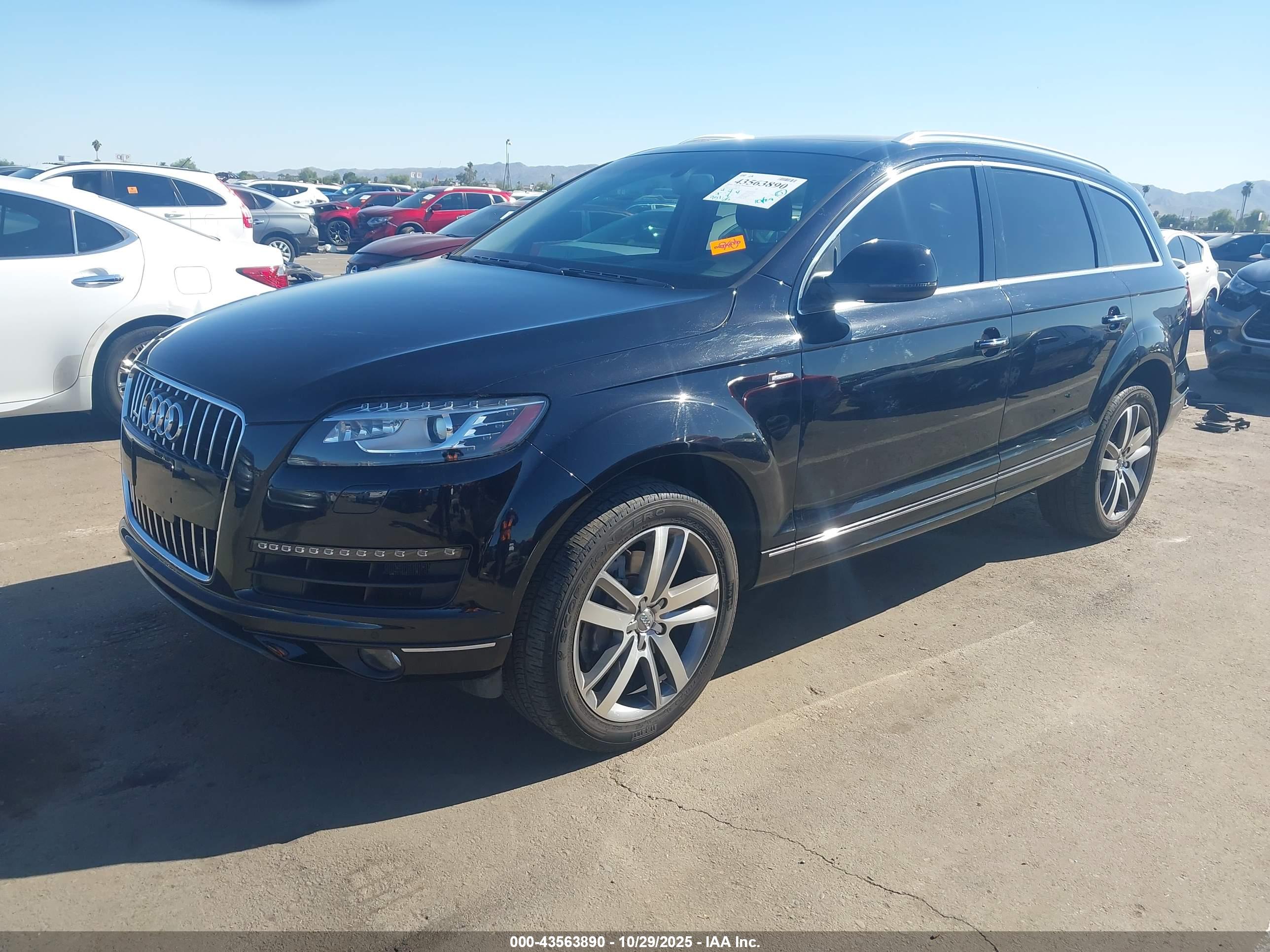 AUDI Q7 image 2