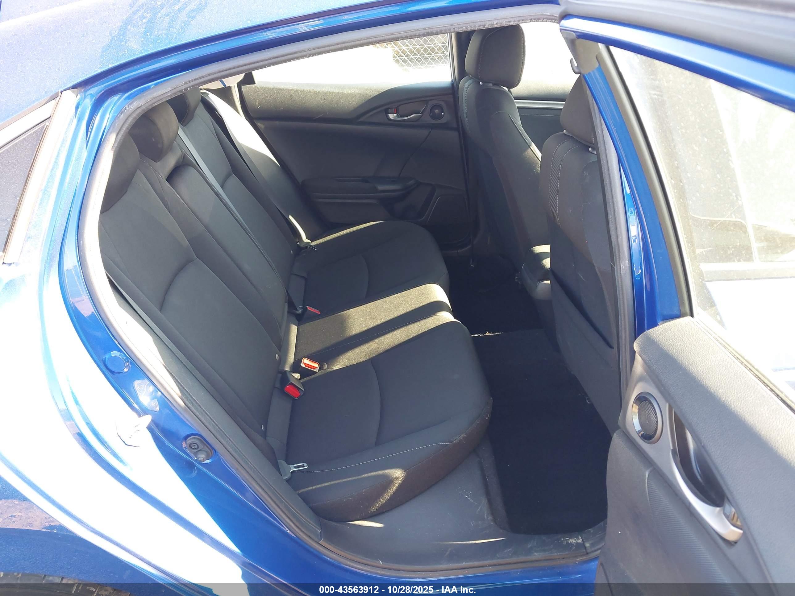 HONDA CIVIC image 8