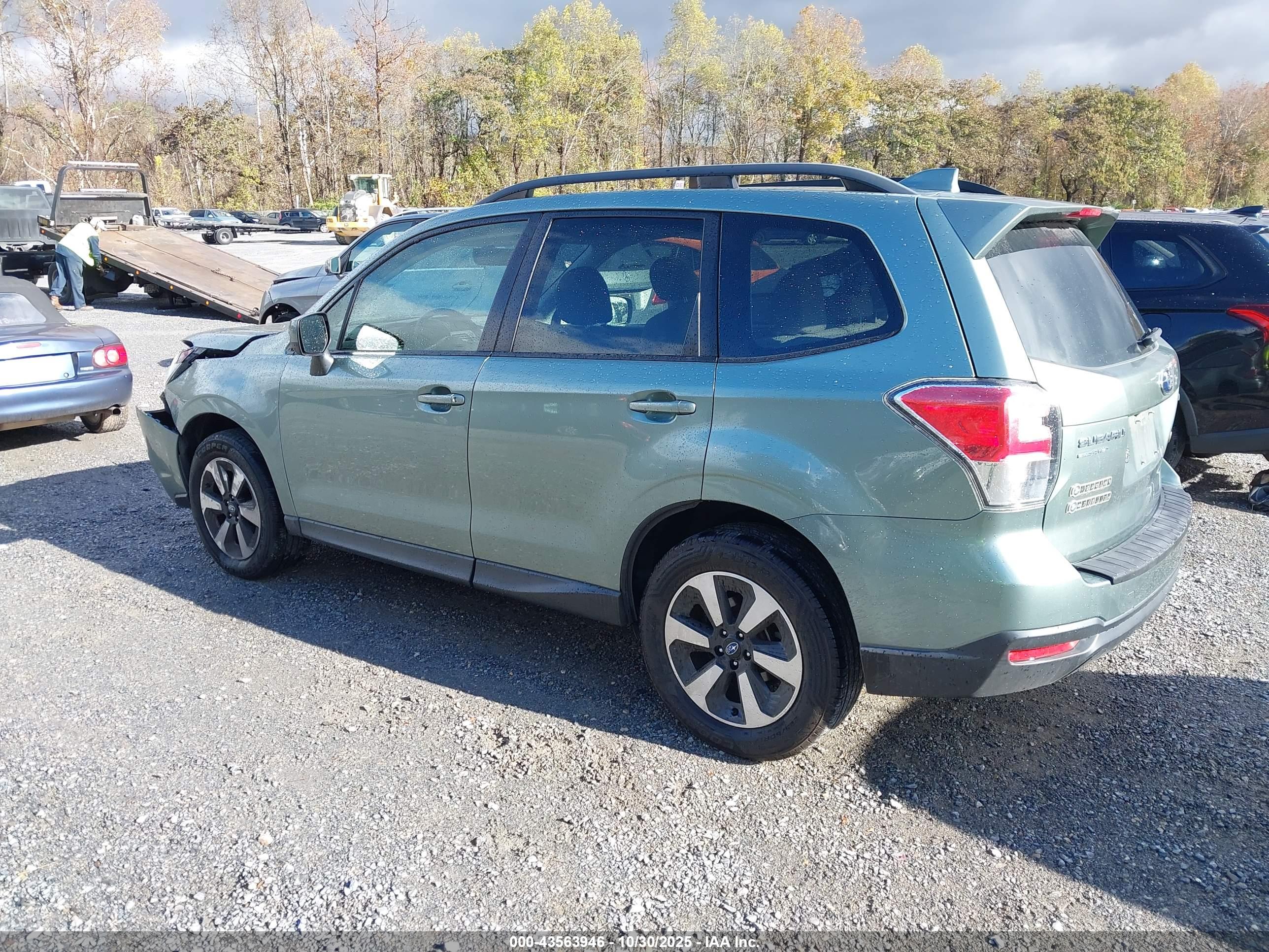 SUBARU FORESTER image 3