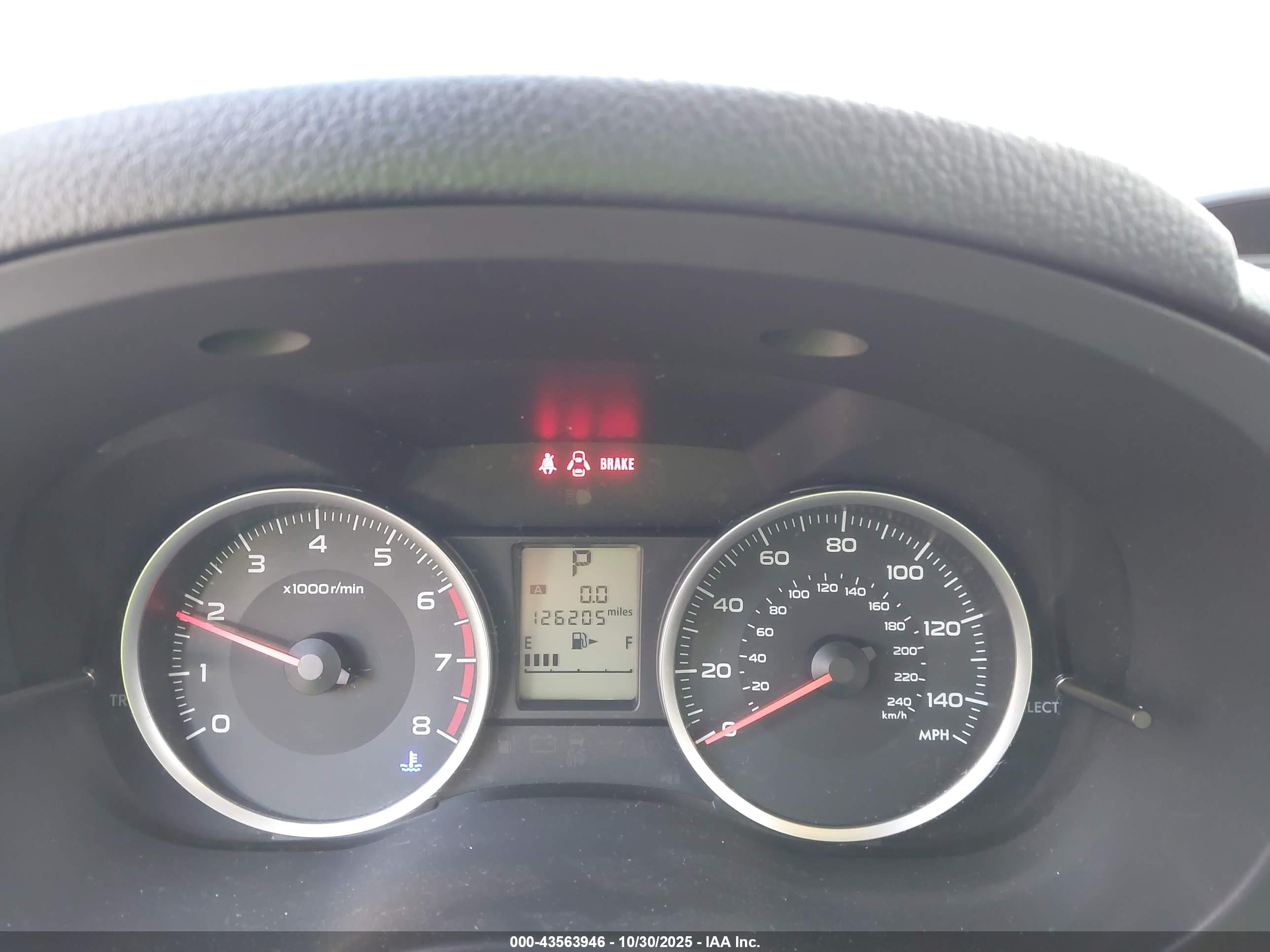 SUBARU FORESTER image 7