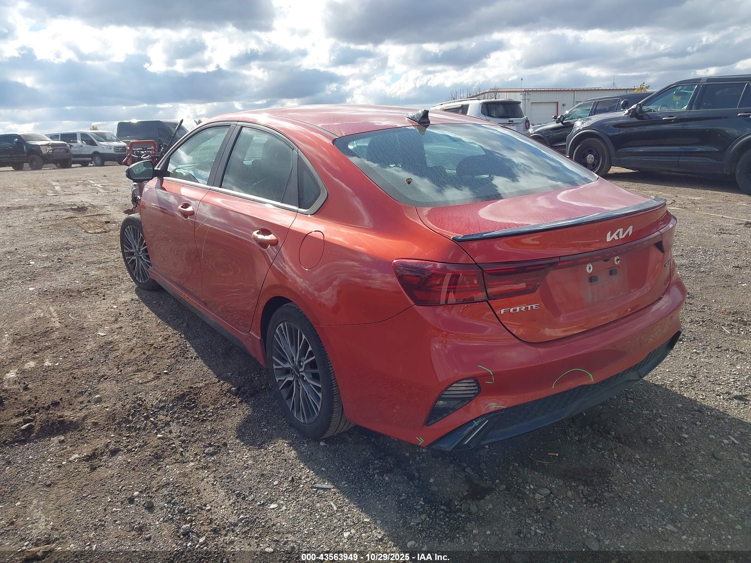 KIA FORTE image 3