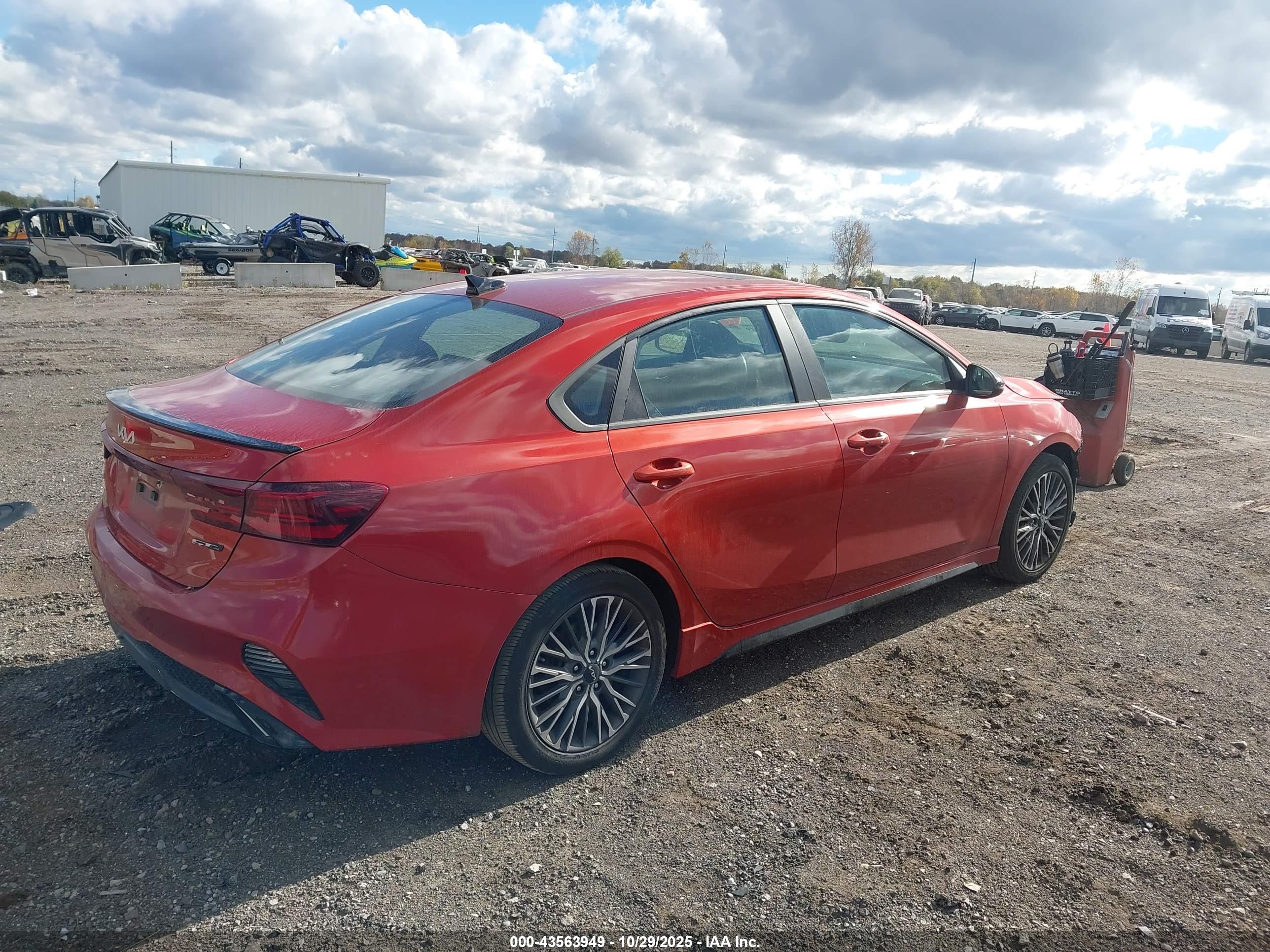KIA FORTE image 4