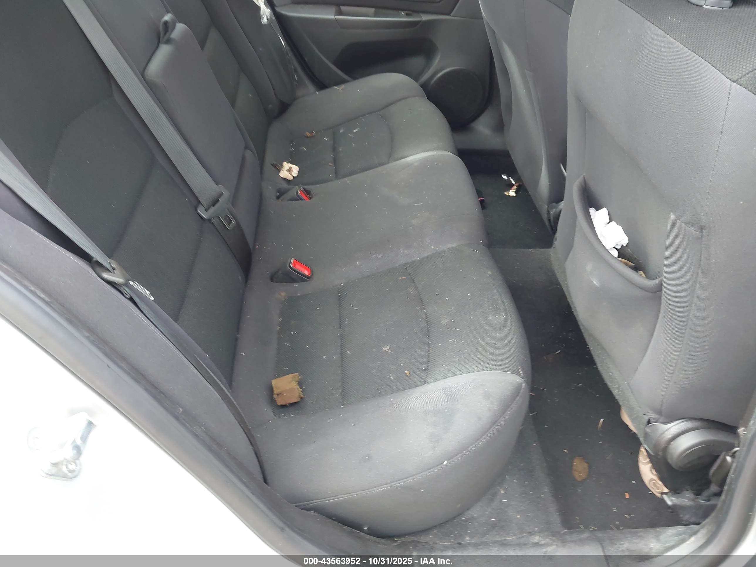 CHEVROLET CRUZE image 8