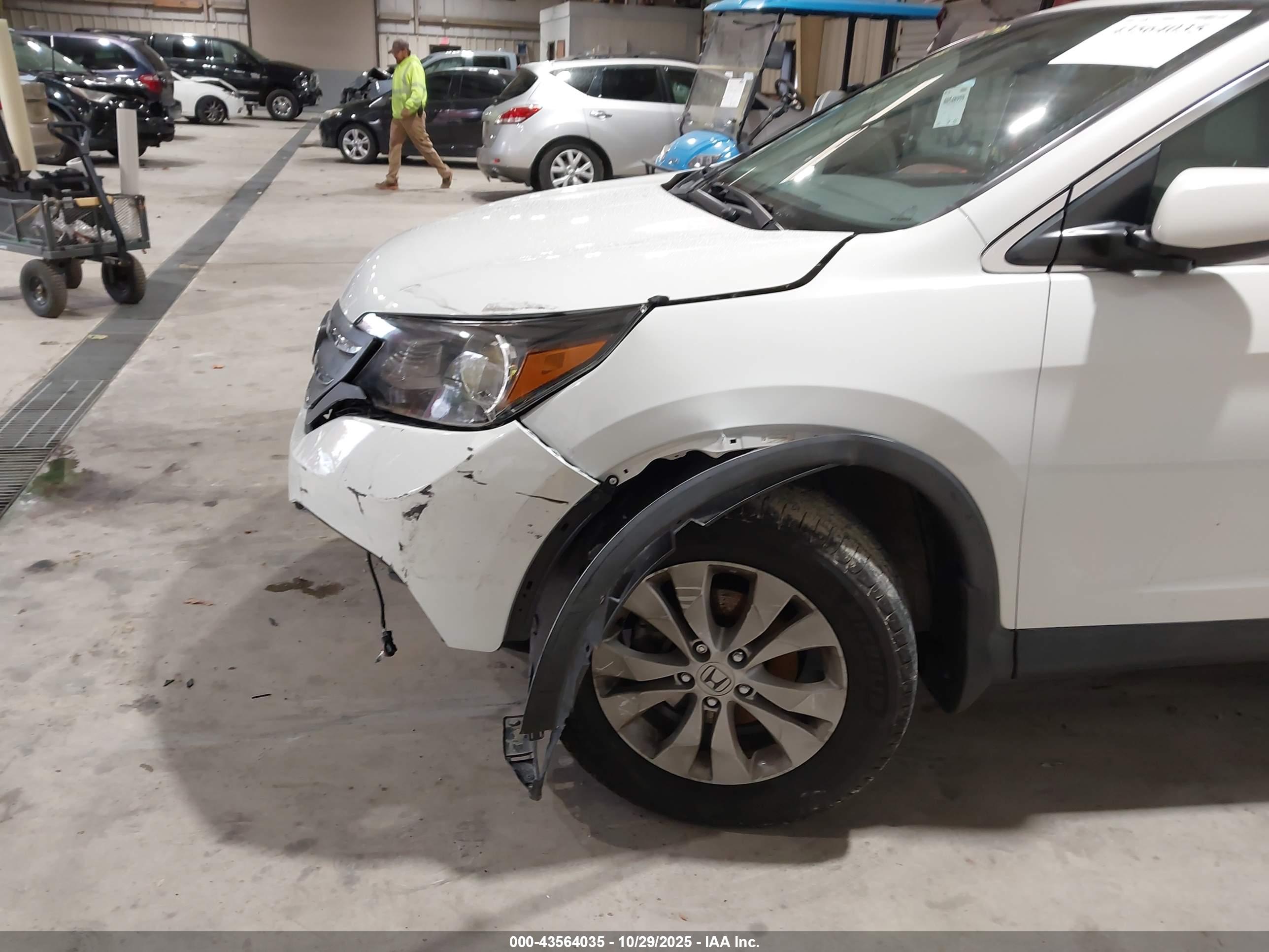 HONDA CR-V image 6