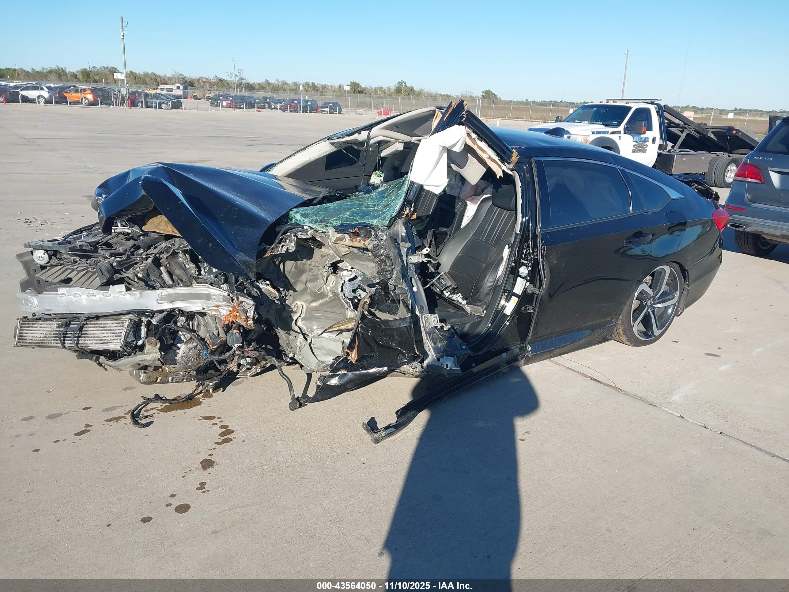 HONDA ACCORD image 2