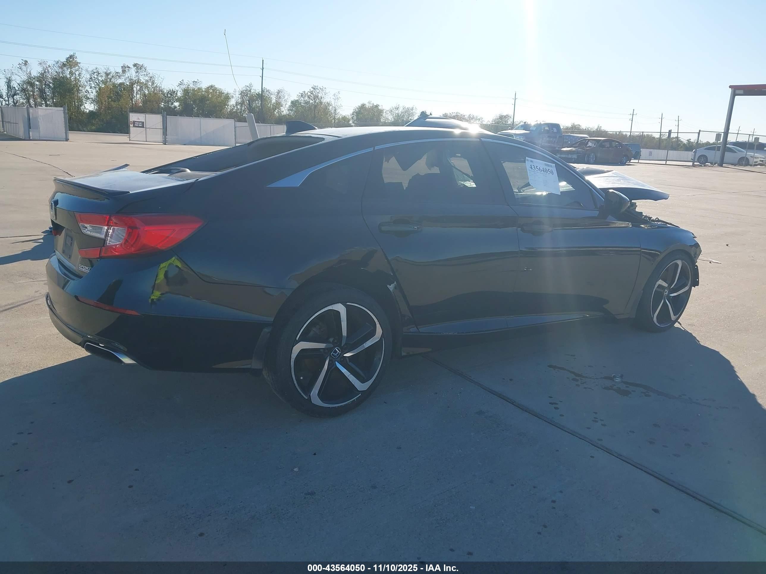 HONDA ACCORD image 4