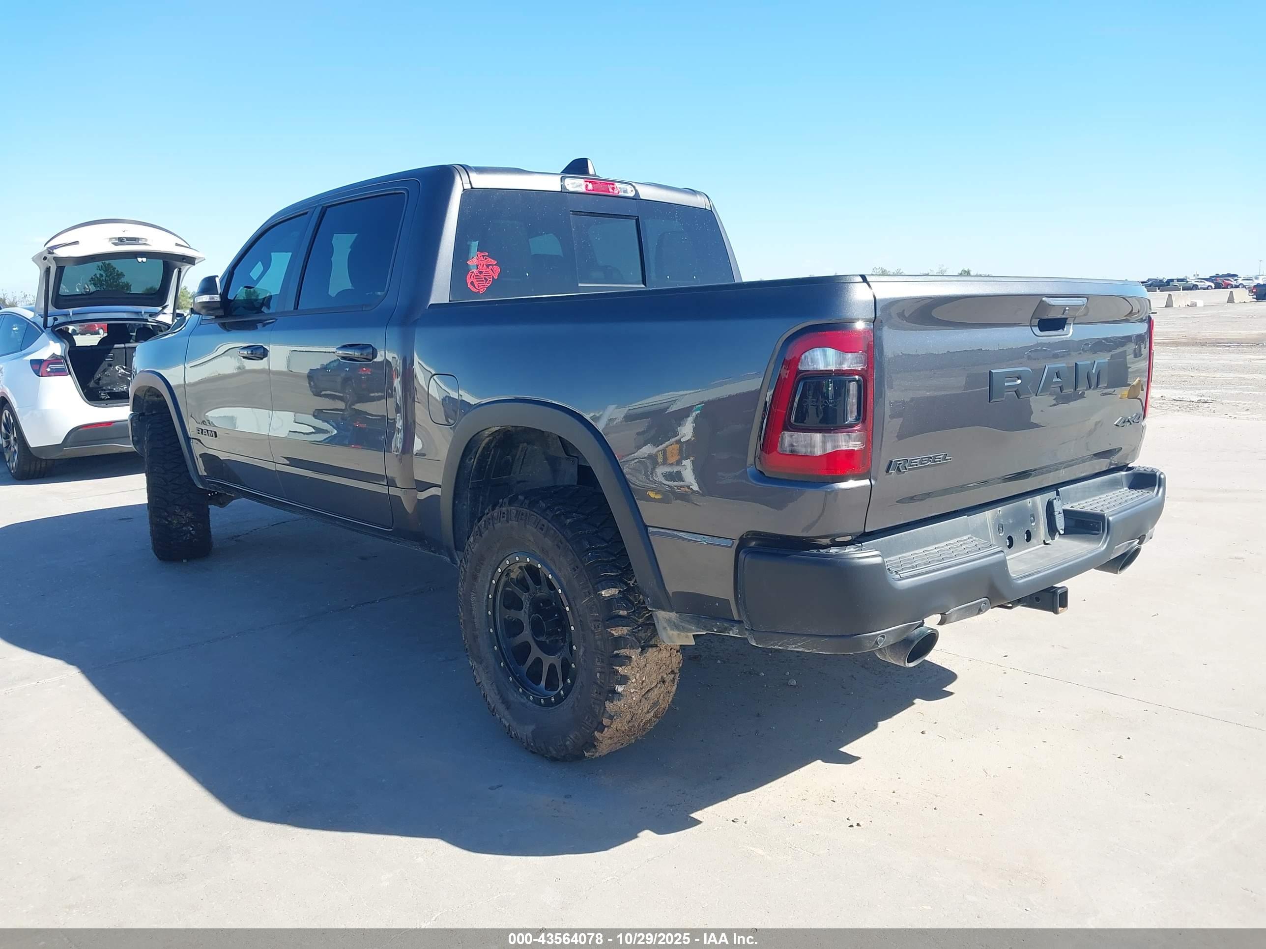 RAM 1500 image 3
