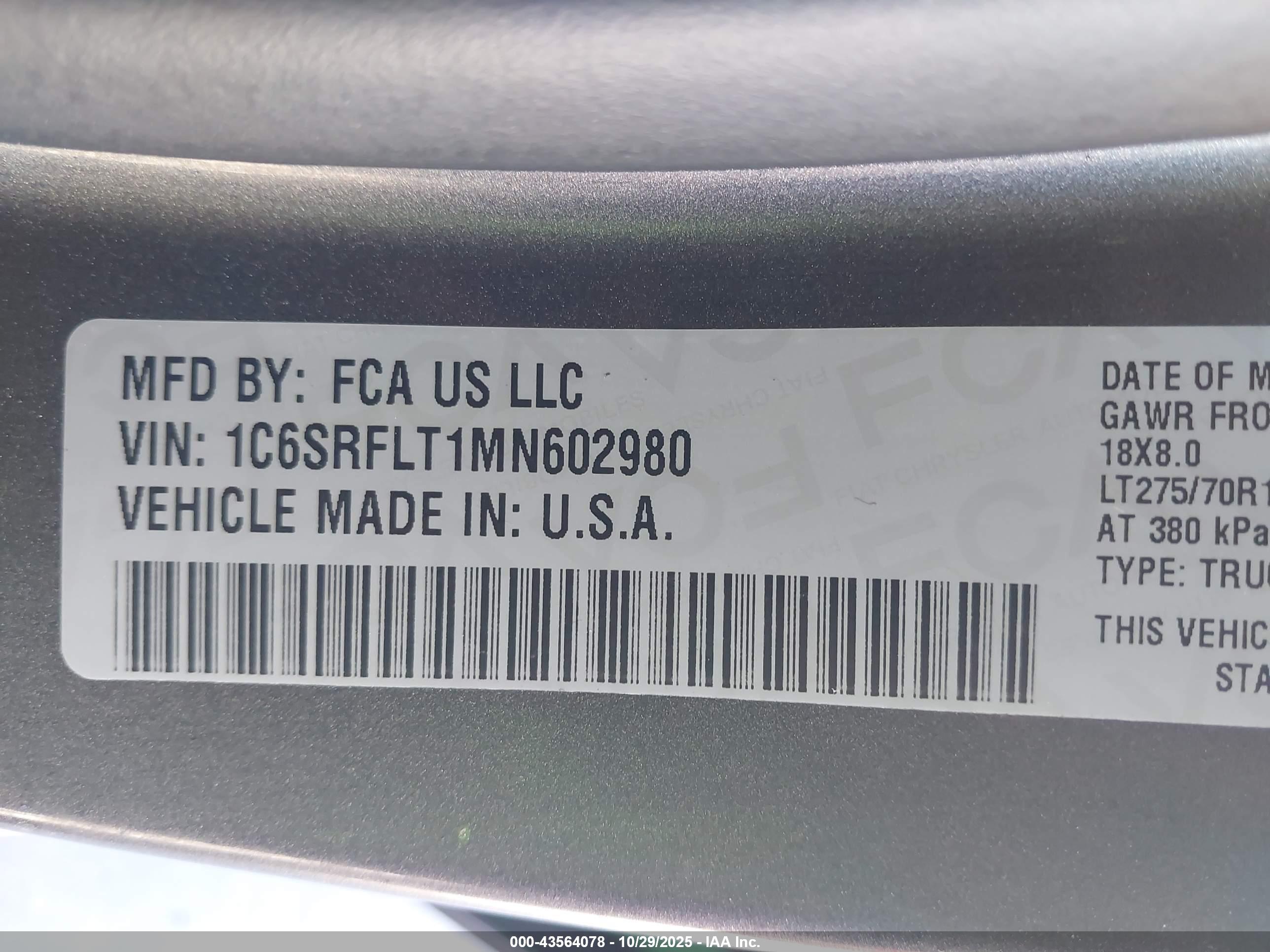 RAM 1500 image 9