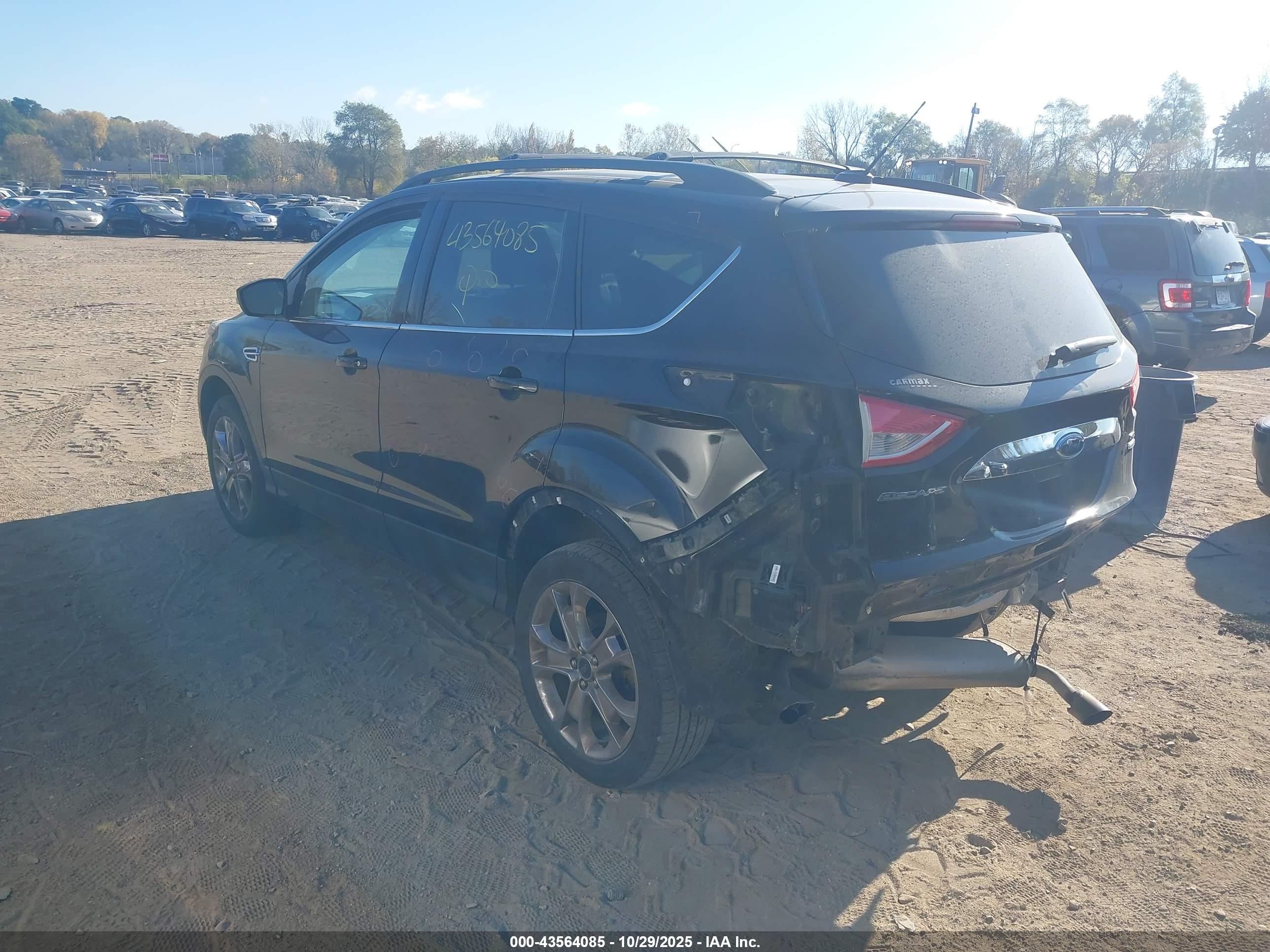 FORD ESCAPE image 3