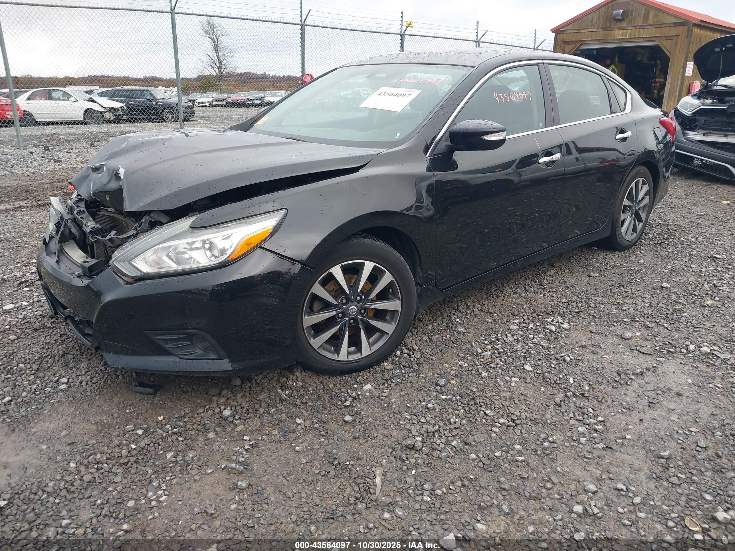 NISSAN ALTIMA image 2