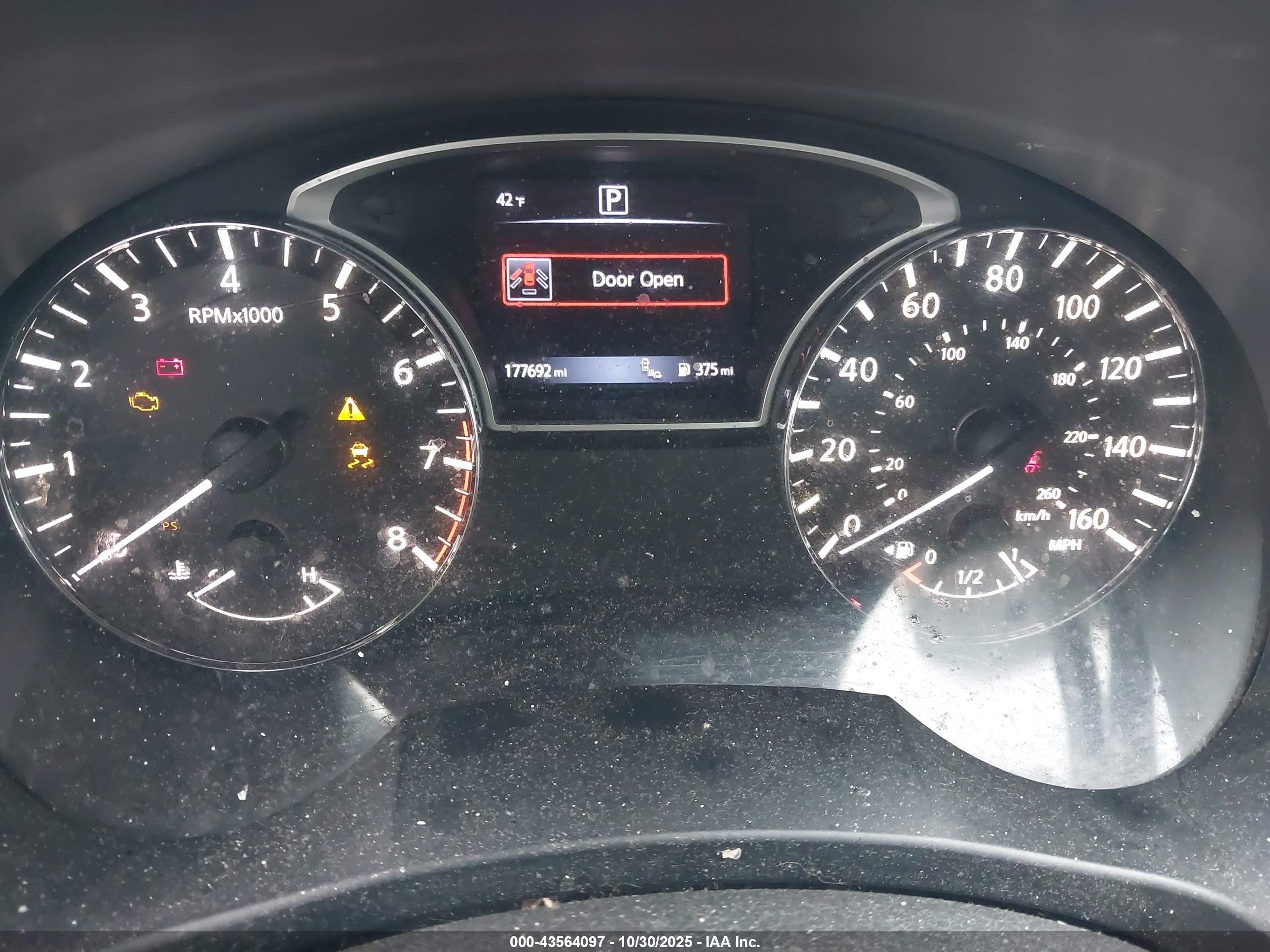 NISSAN ALTIMA image 7