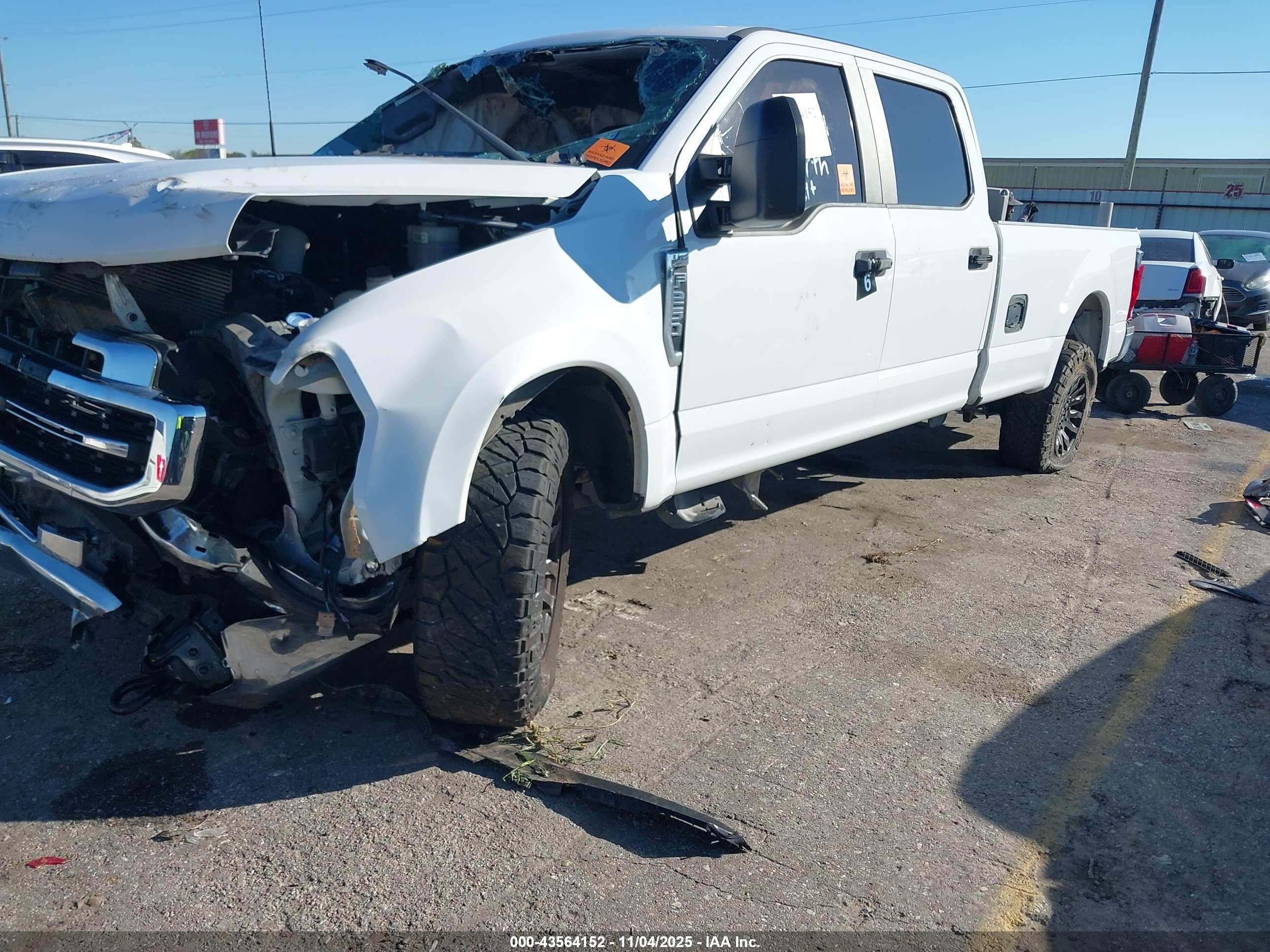 FORD F-250 image 2