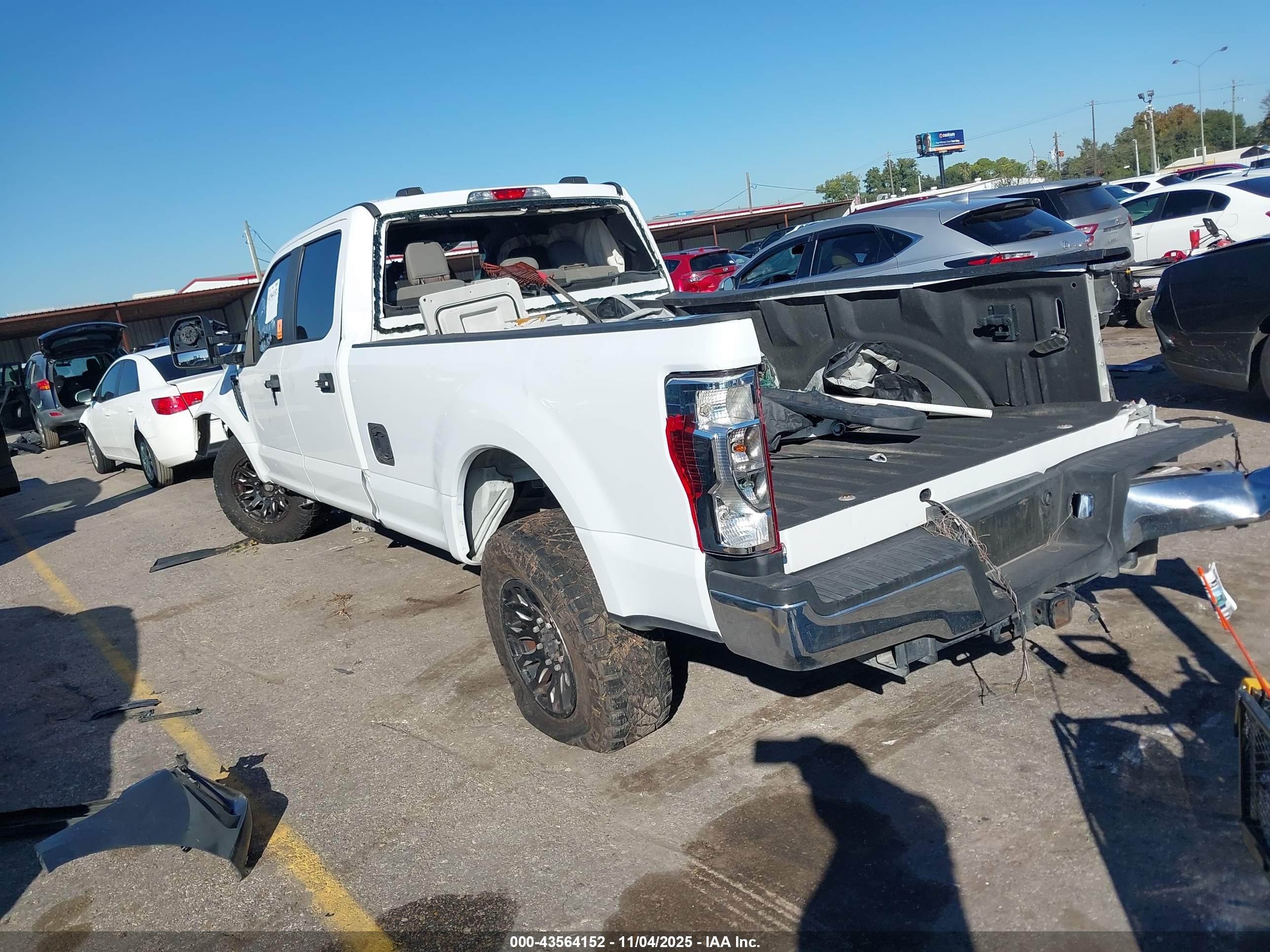 FORD F-250 image 3