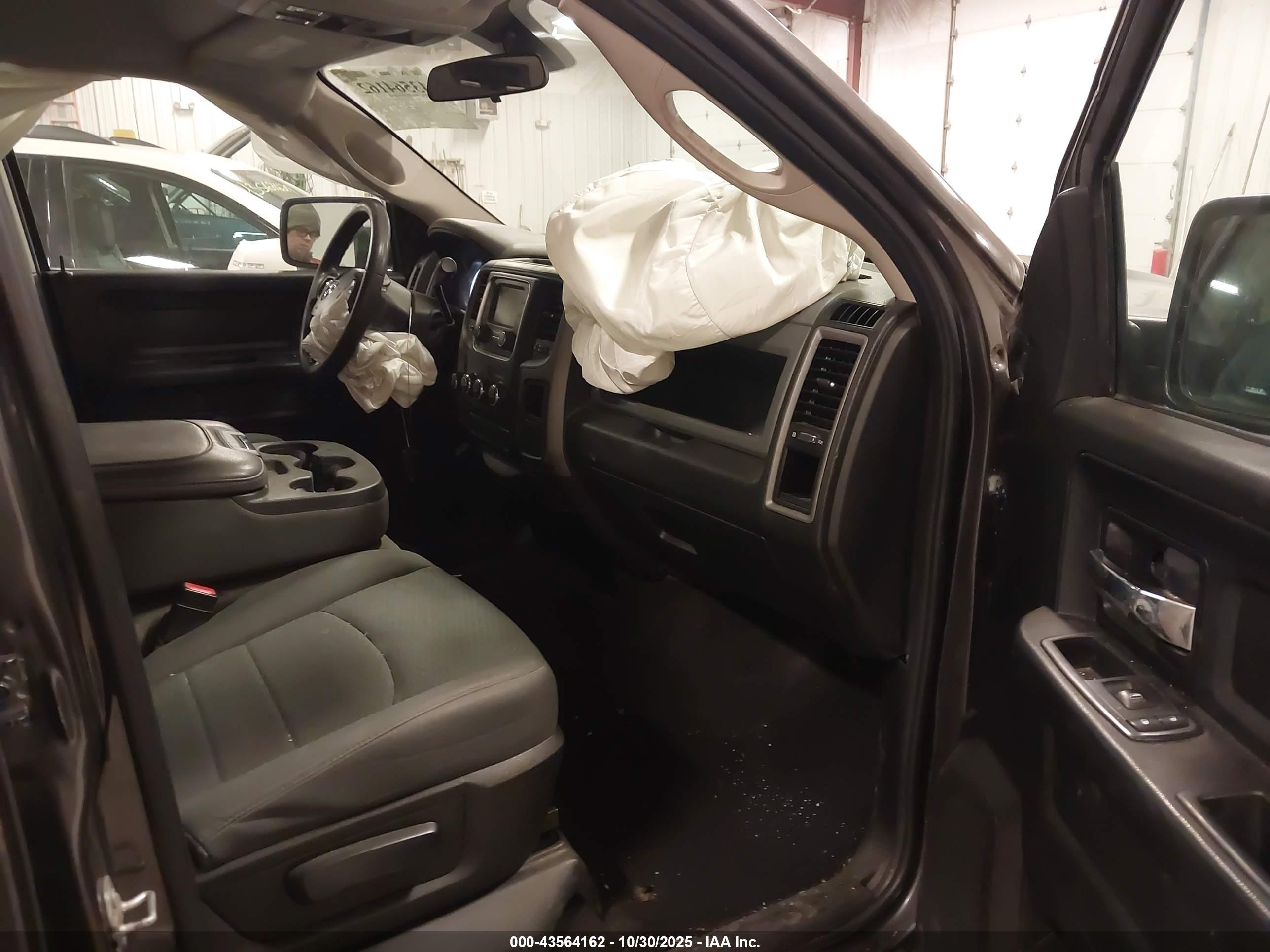 RAM 1500 image 5