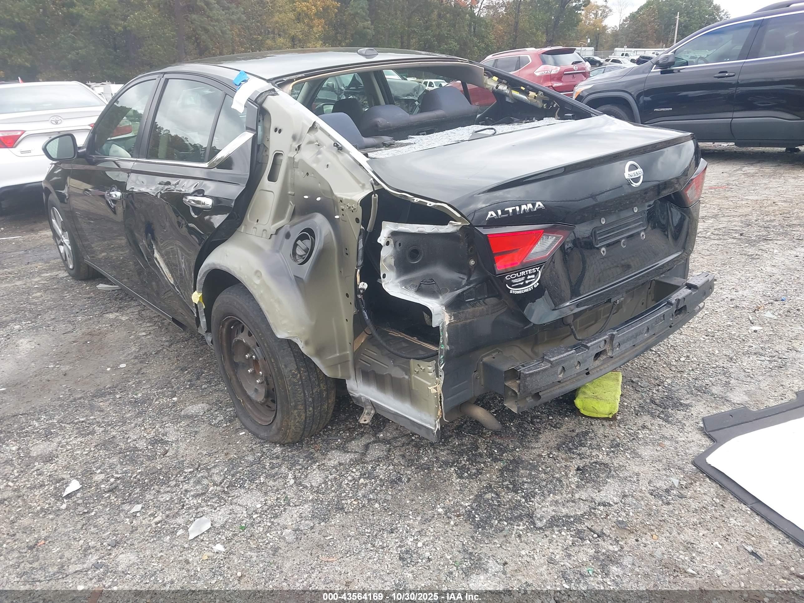NISSAN ALTIMA image 3