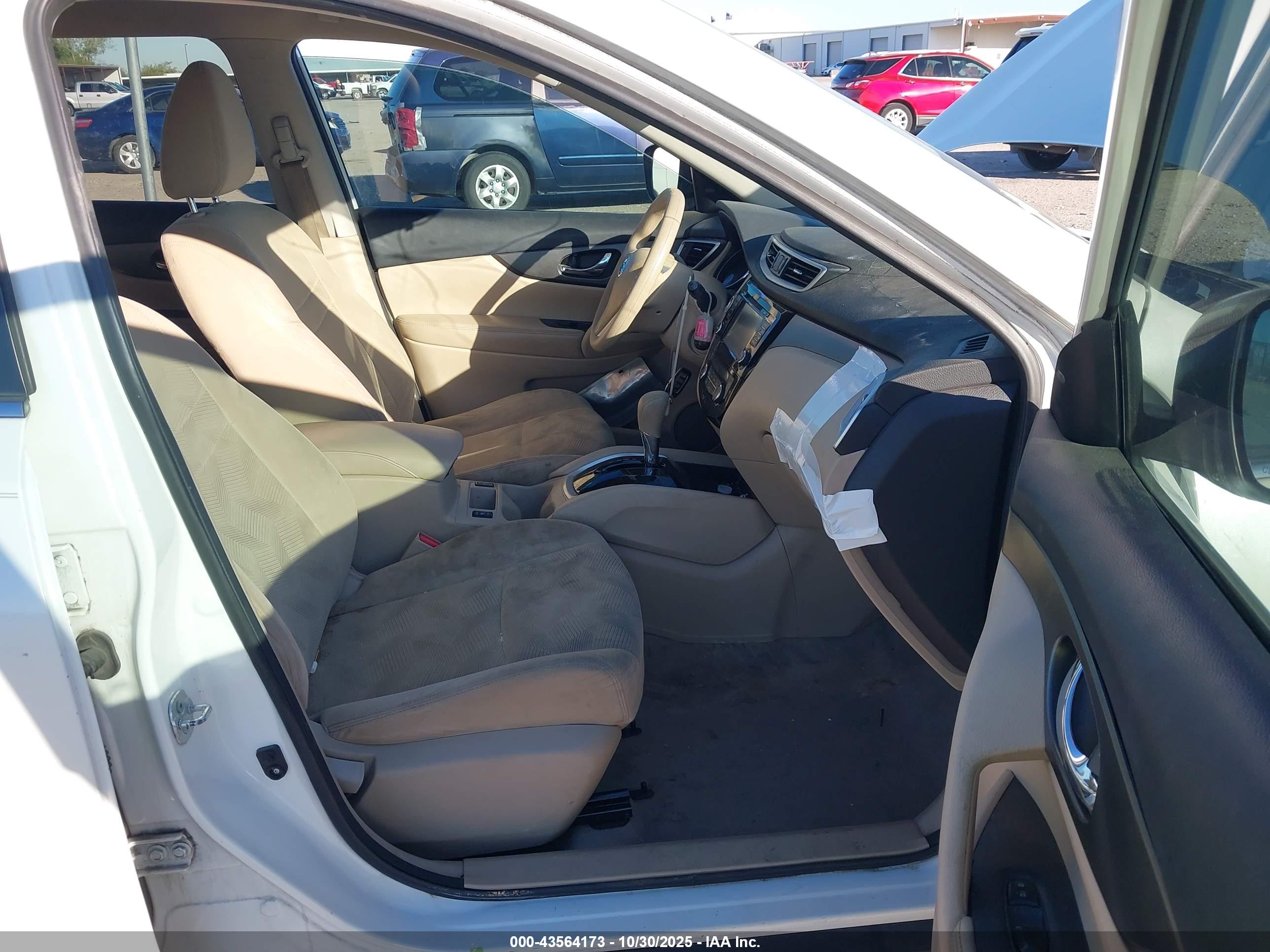 NISSAN ROGUE image 5
