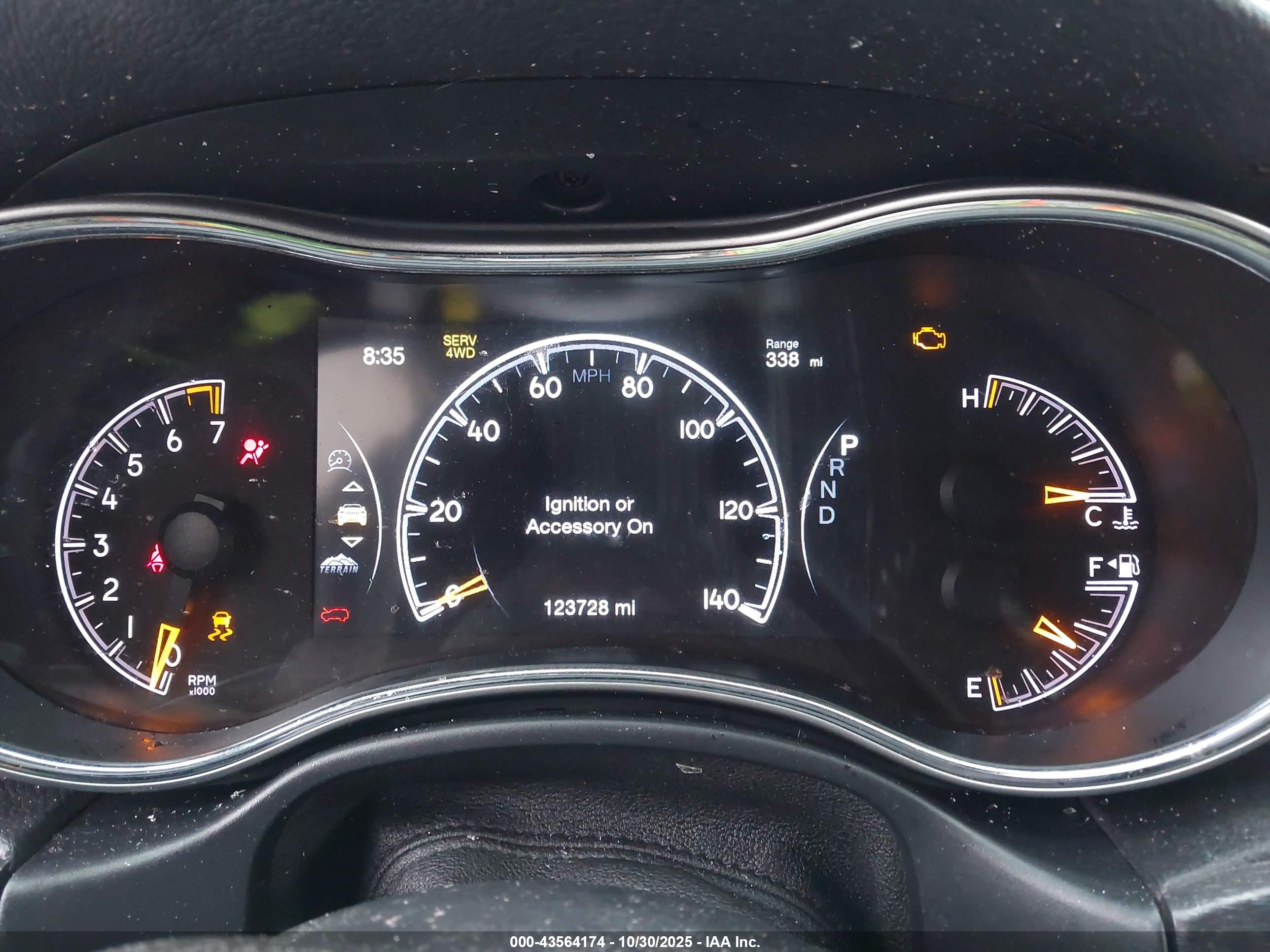 JEEP GRAND image 7