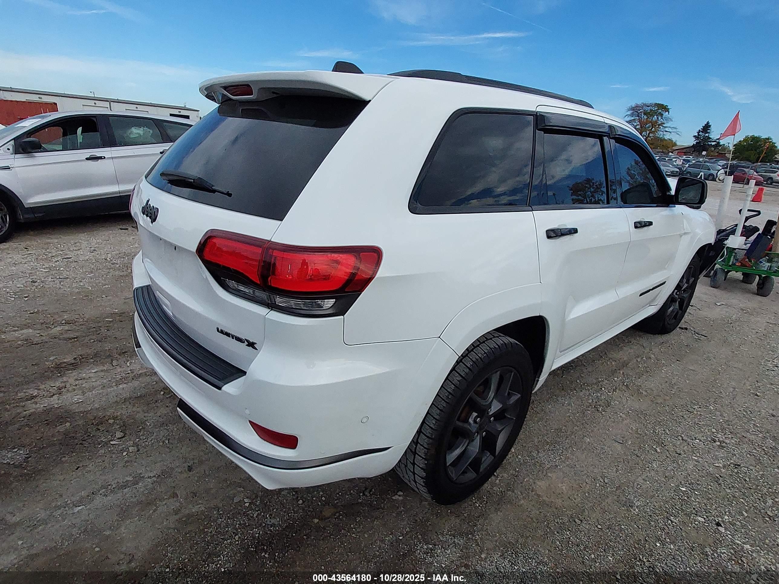 JEEP GRAND image 4