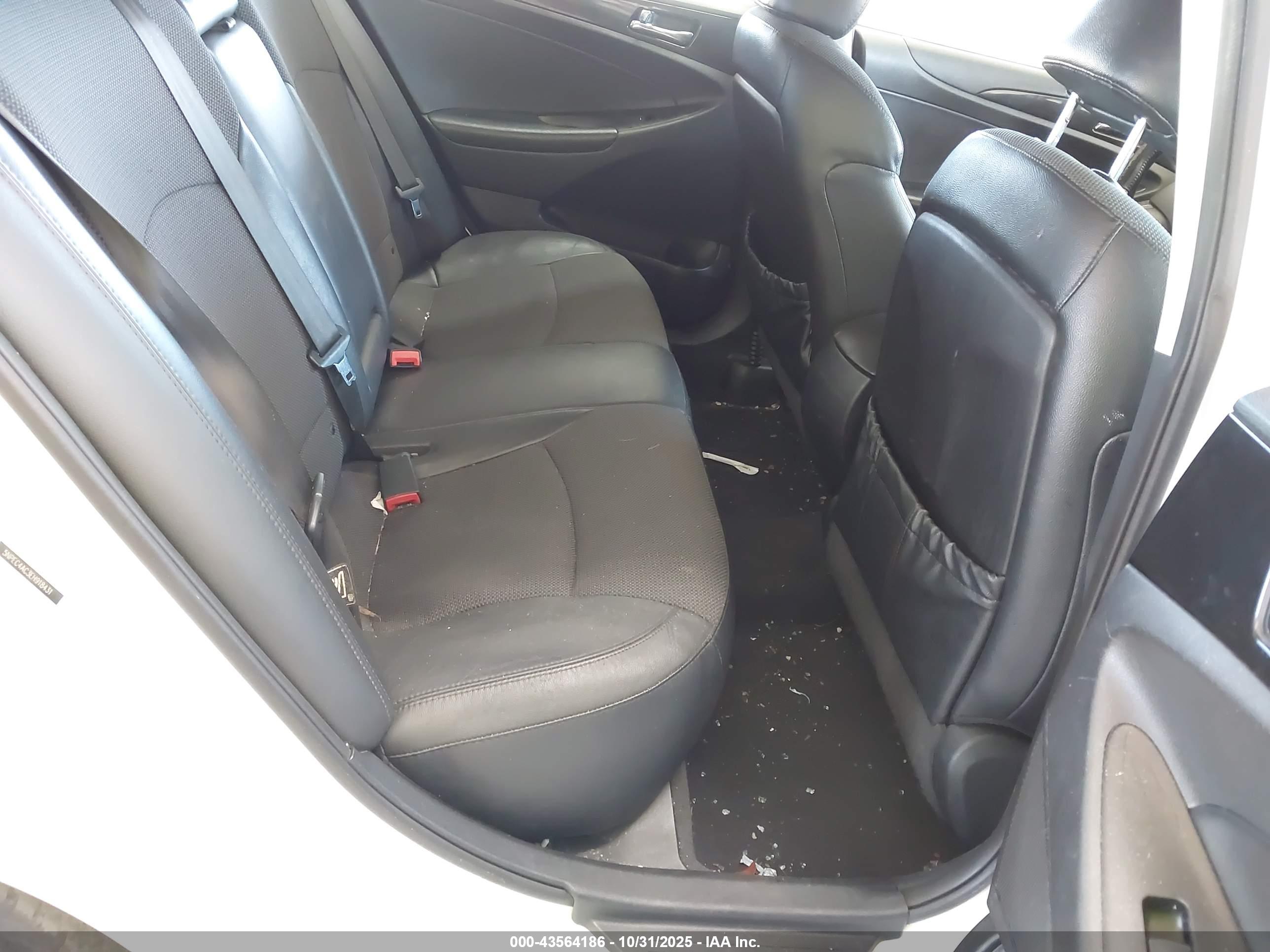 HYUNDAI SONATA image 8