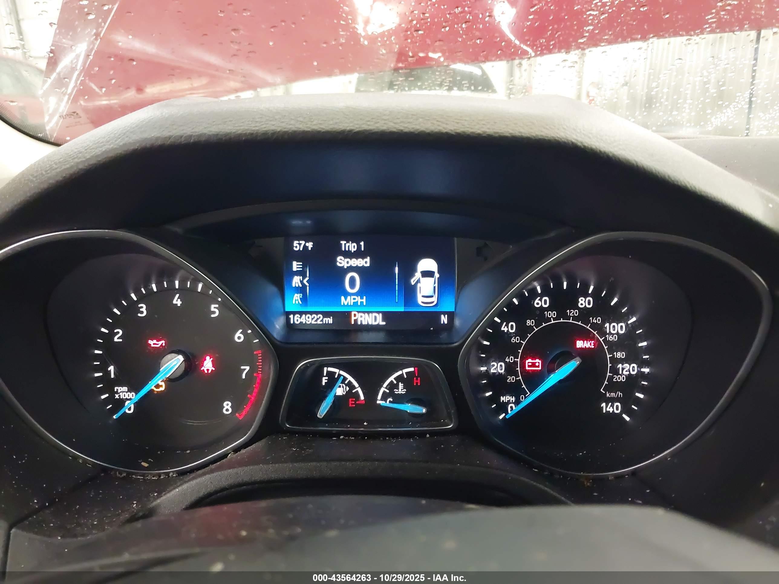 FORD FOCUS image 7