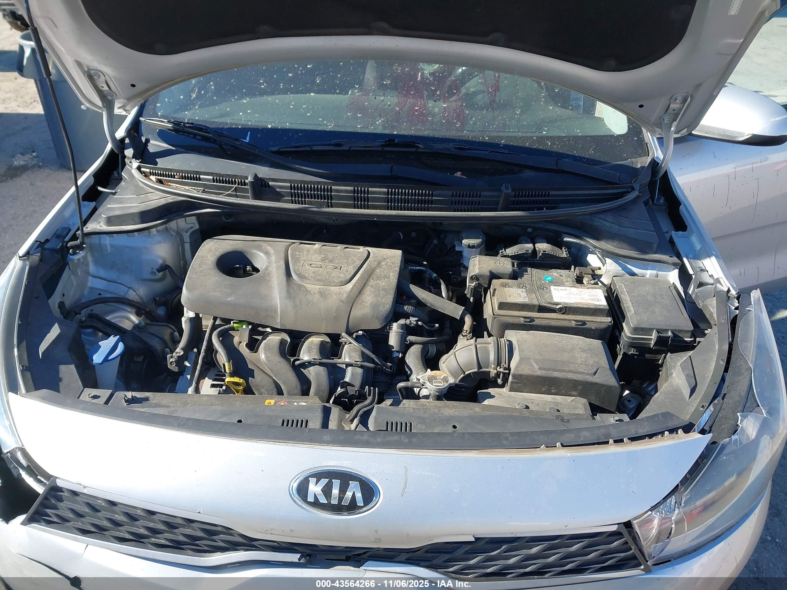 KIA RIO image 10