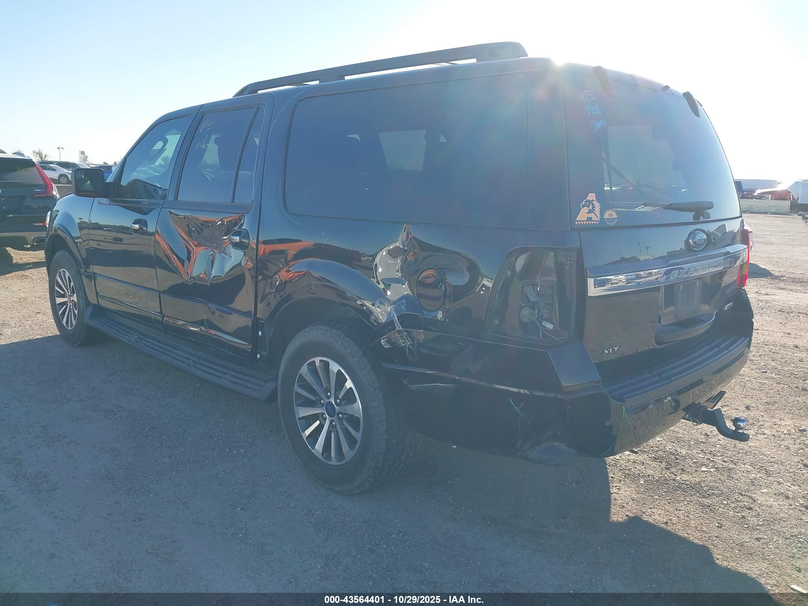 FORD EXPEDITION image 3