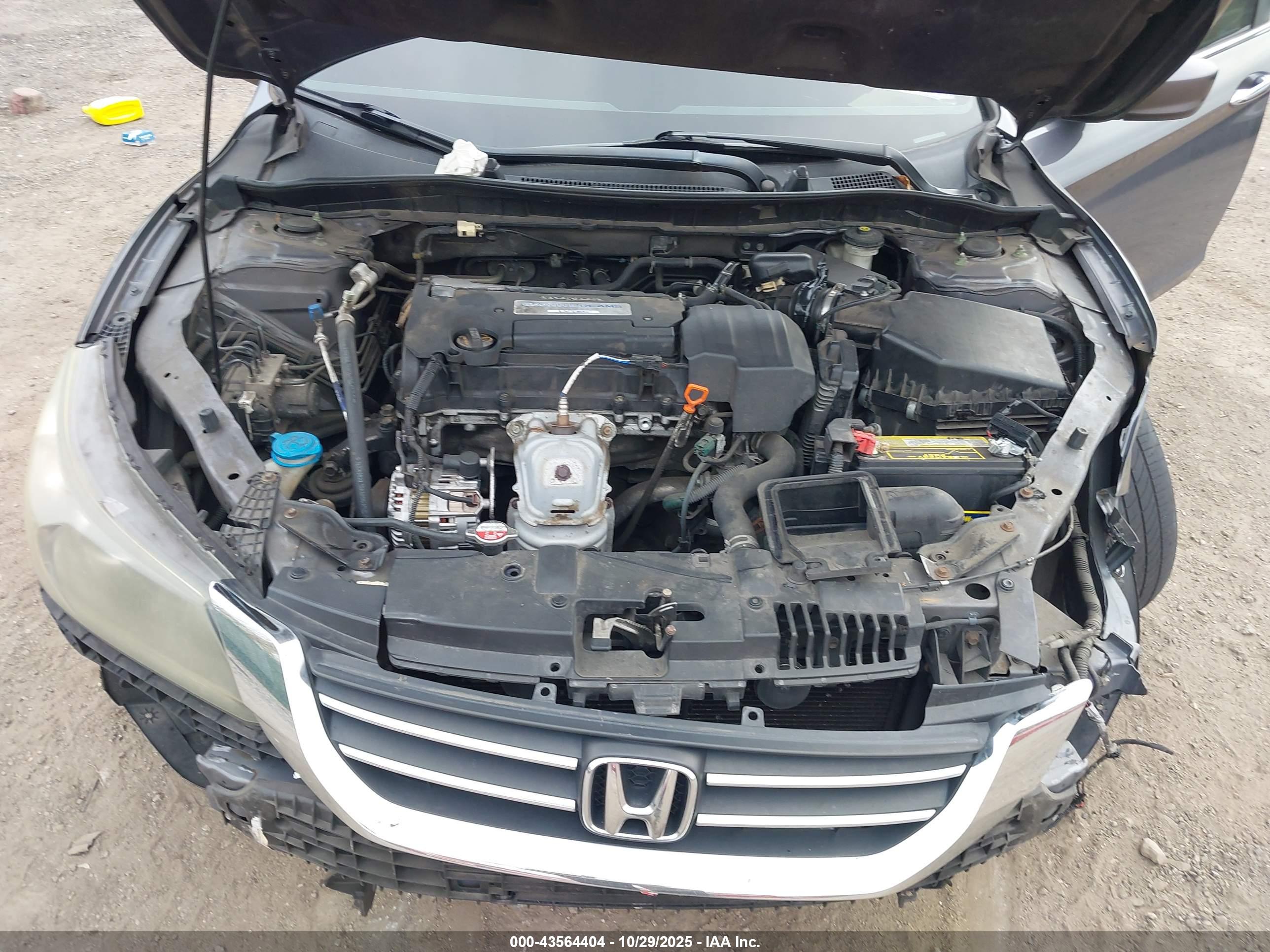 HONDA ACCORD image 10