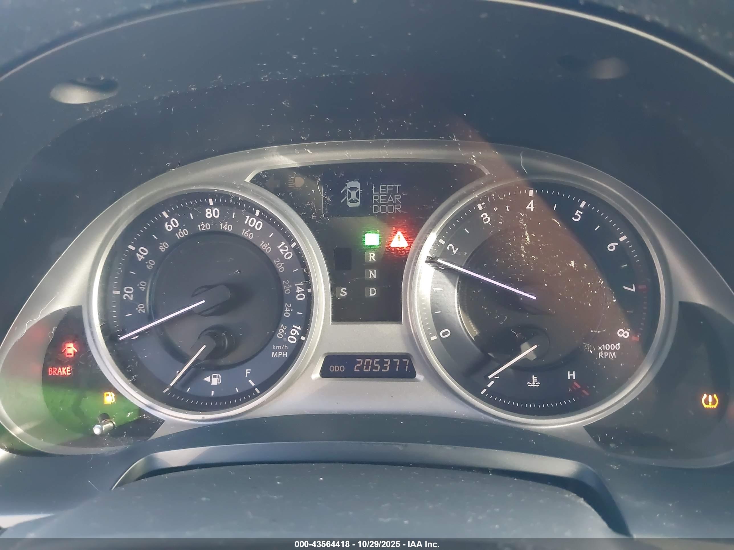 LEXUS IS image 7