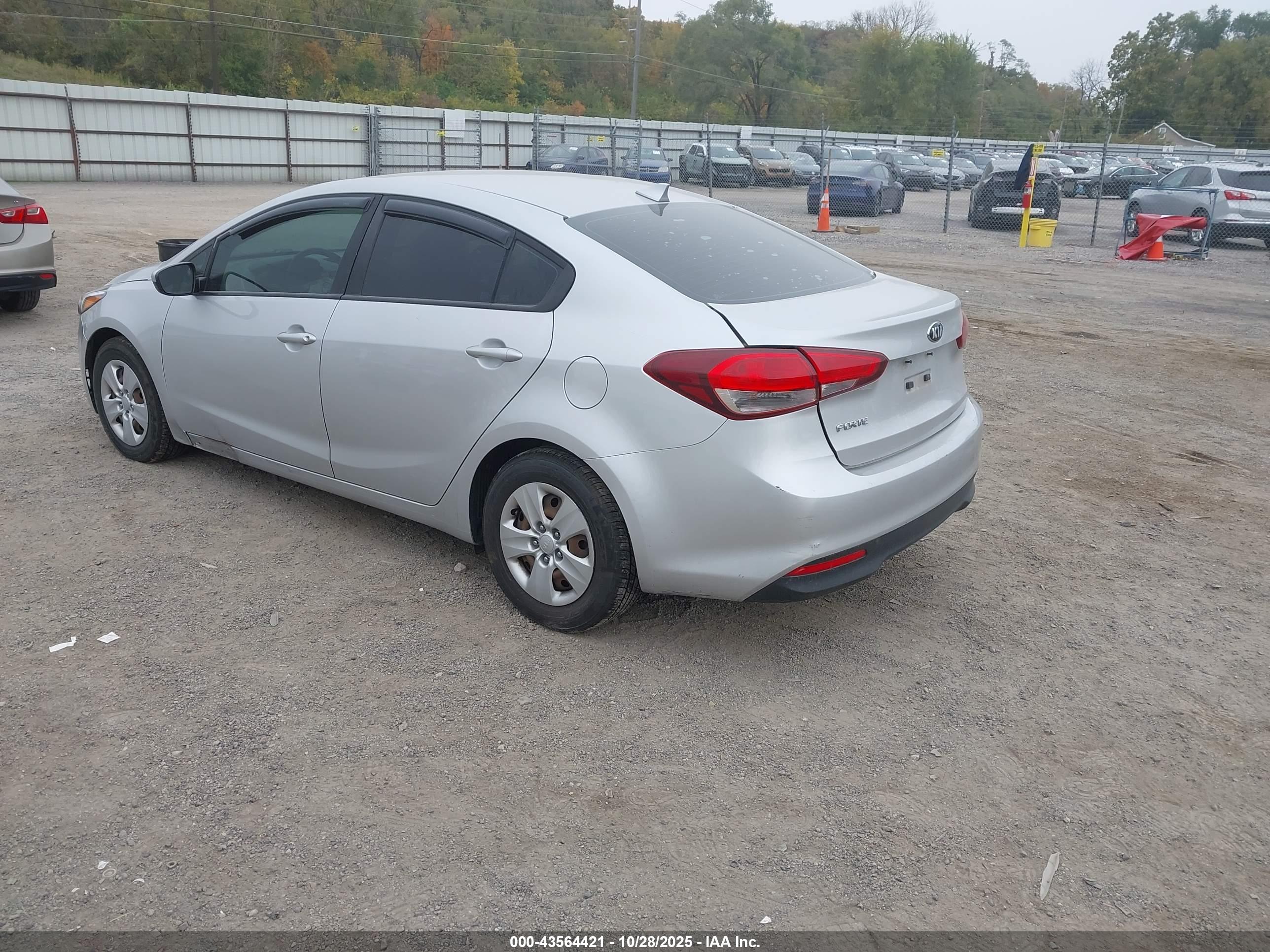 KIA FORTE image 3
