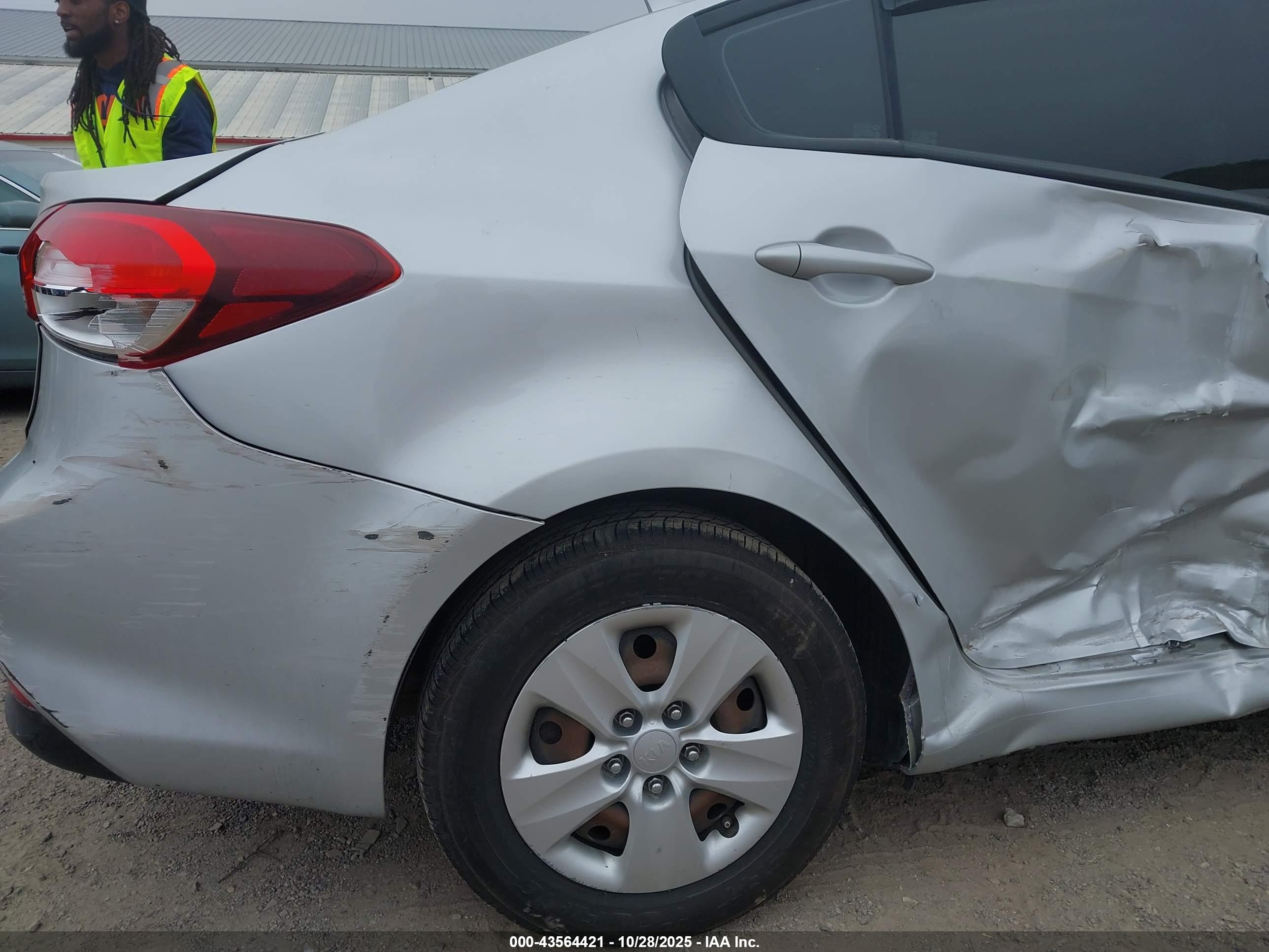 KIA FORTE image 6