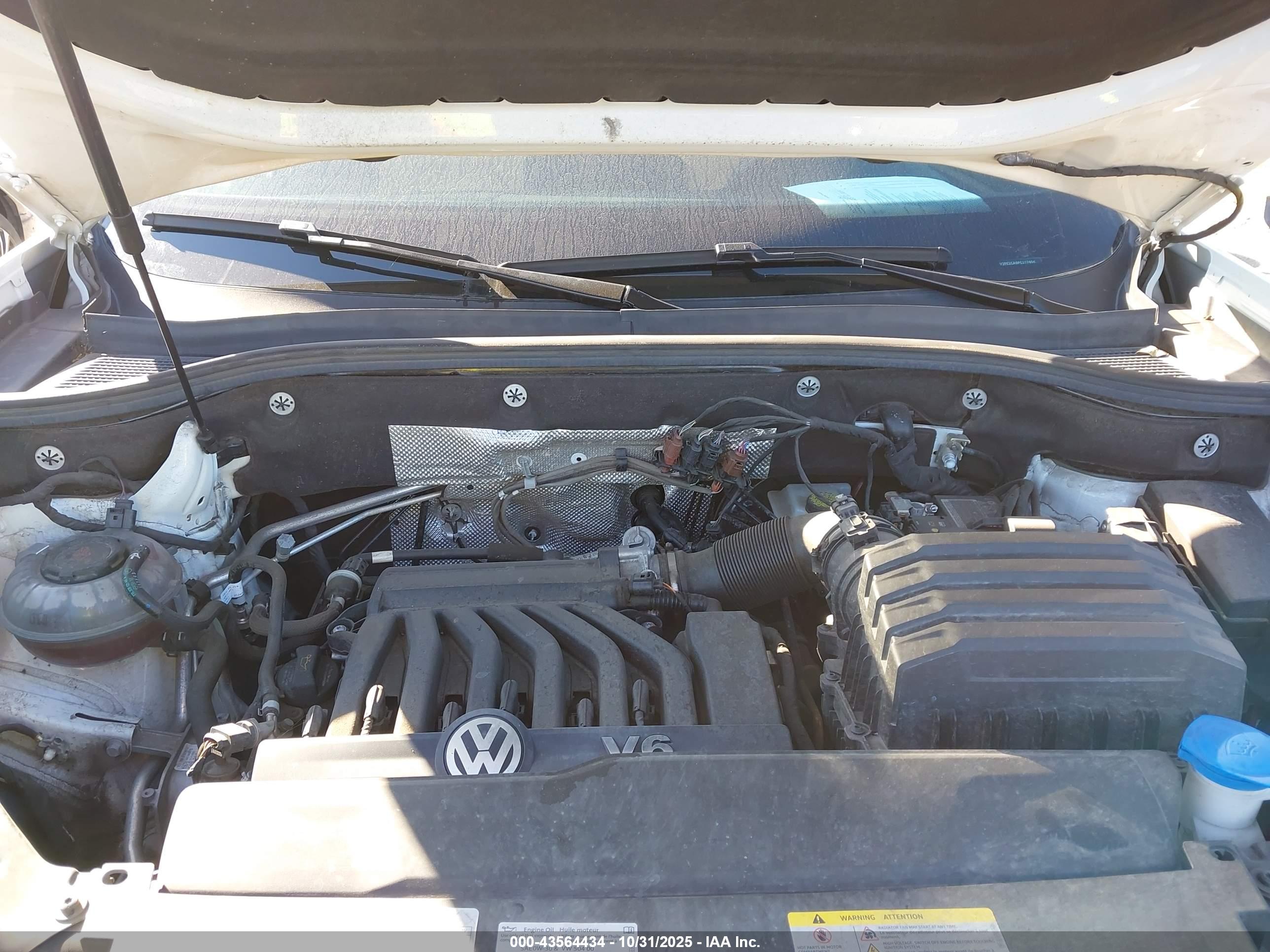 VOLKSWAGEN ATLAS image 10