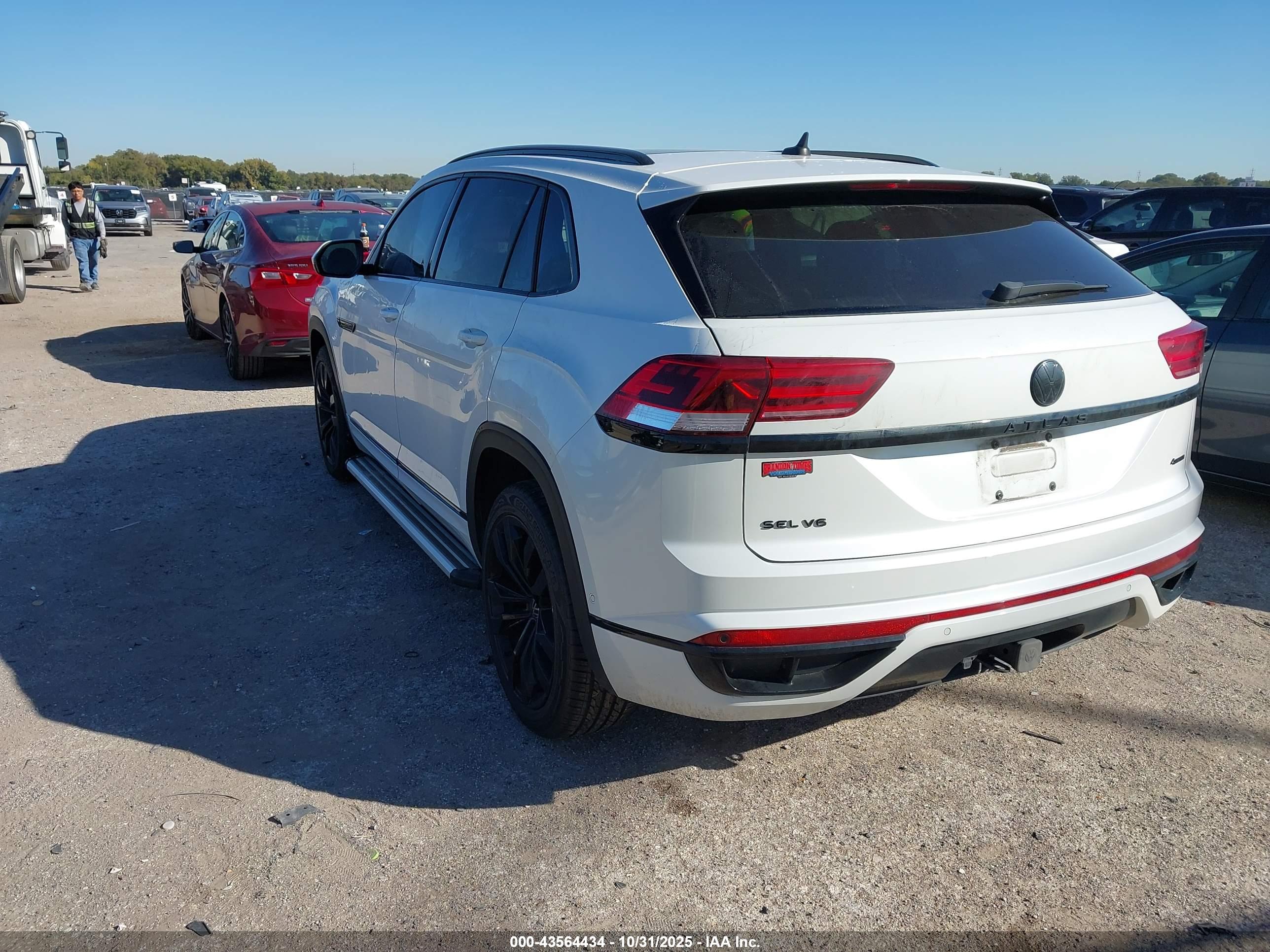VOLKSWAGEN ATLAS image 3