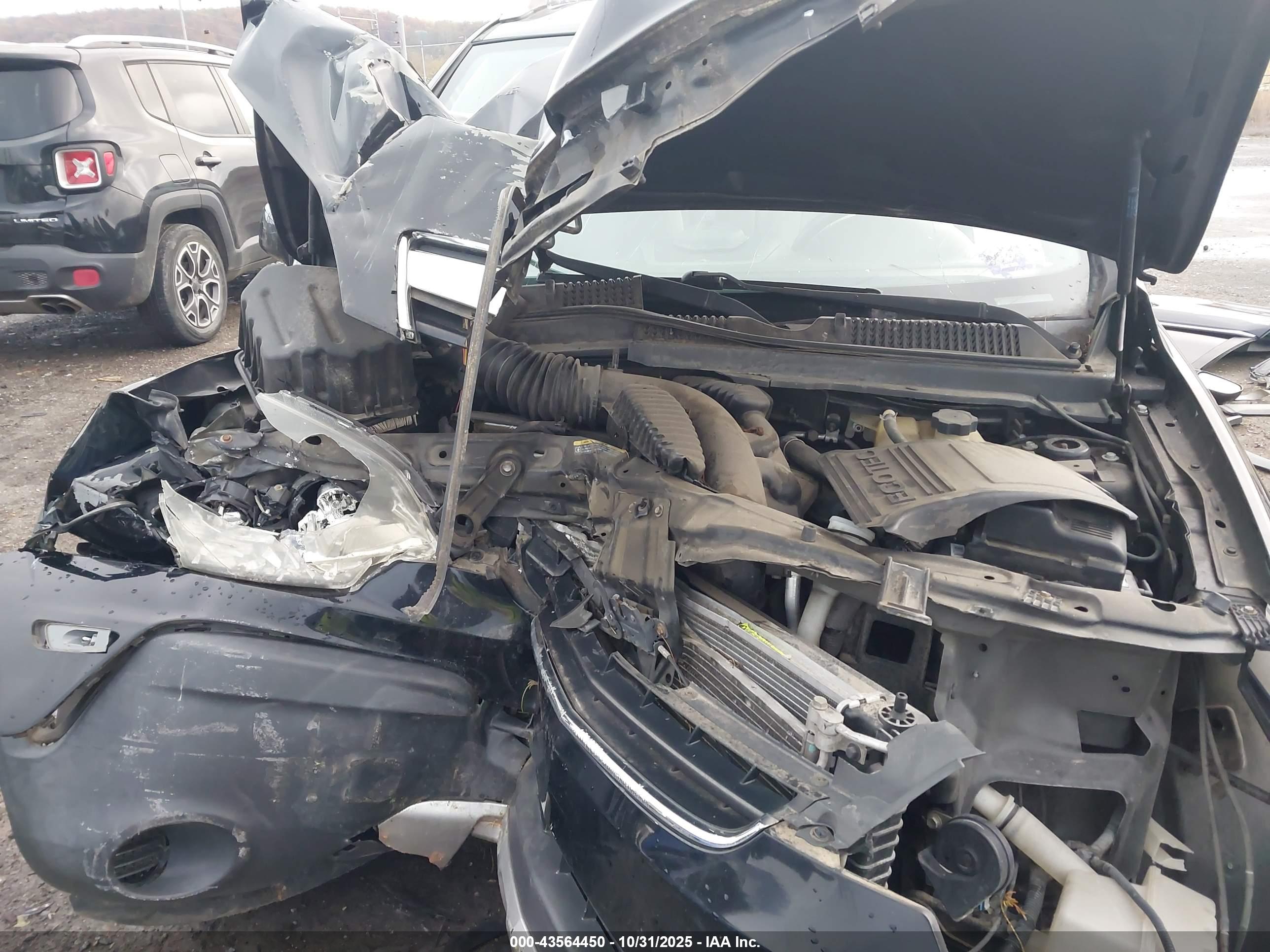 SATURN VUE image 10
