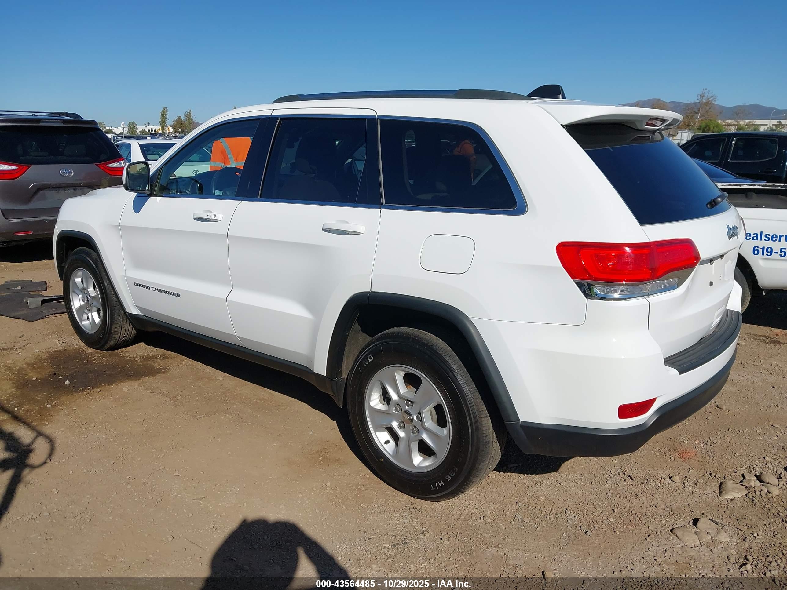 JEEP GRAND image 3